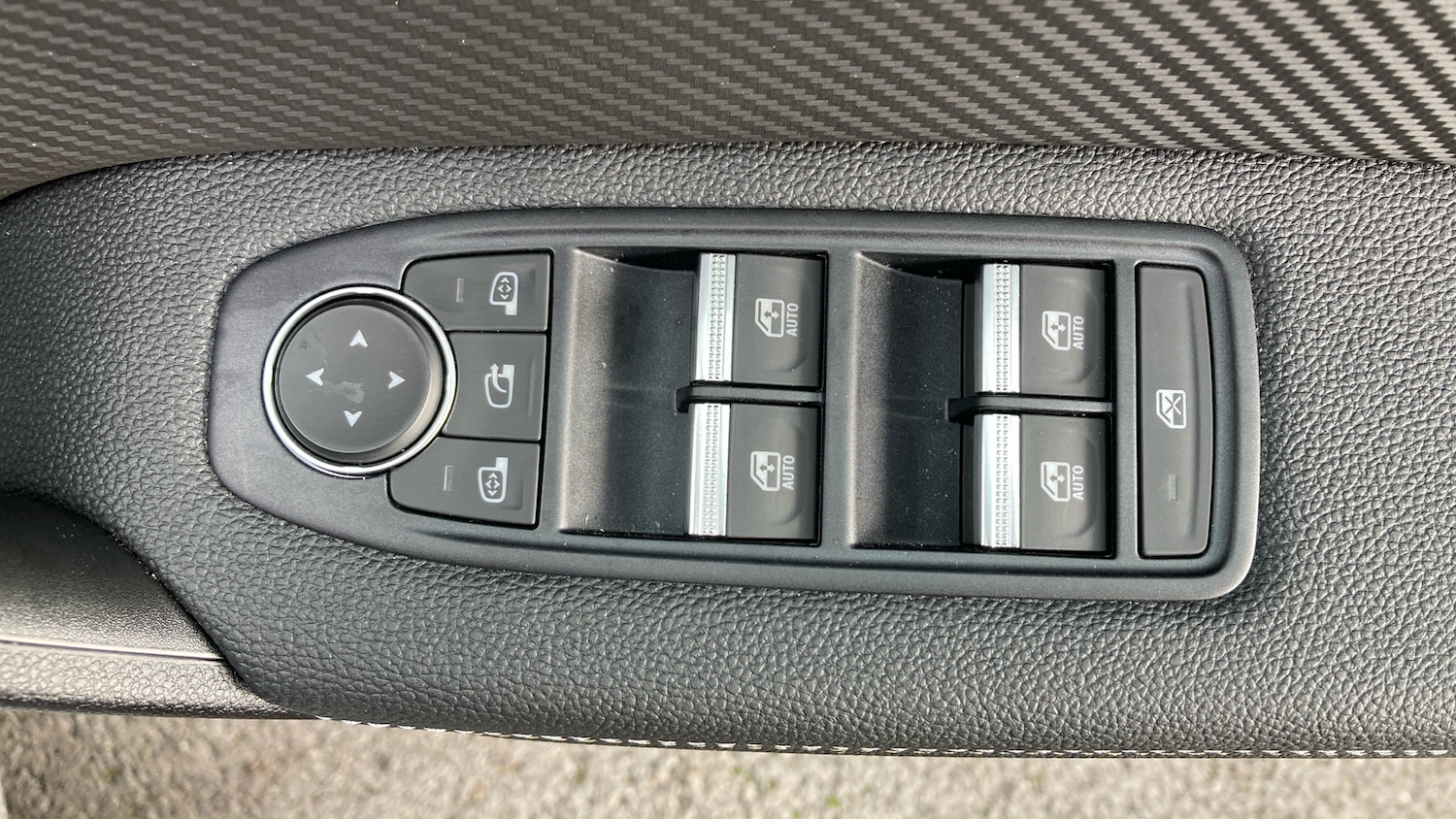 Used Renault Captur 2024 for sale - 76374030: Photo 21