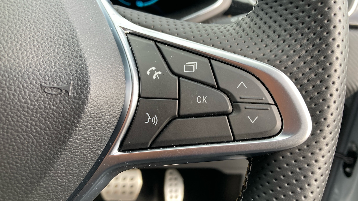 Used Renault Captur 2024 for sale - 76374030: Photo 23
