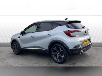 Used Renault Captur 2024 for sale - 76374030: Photo