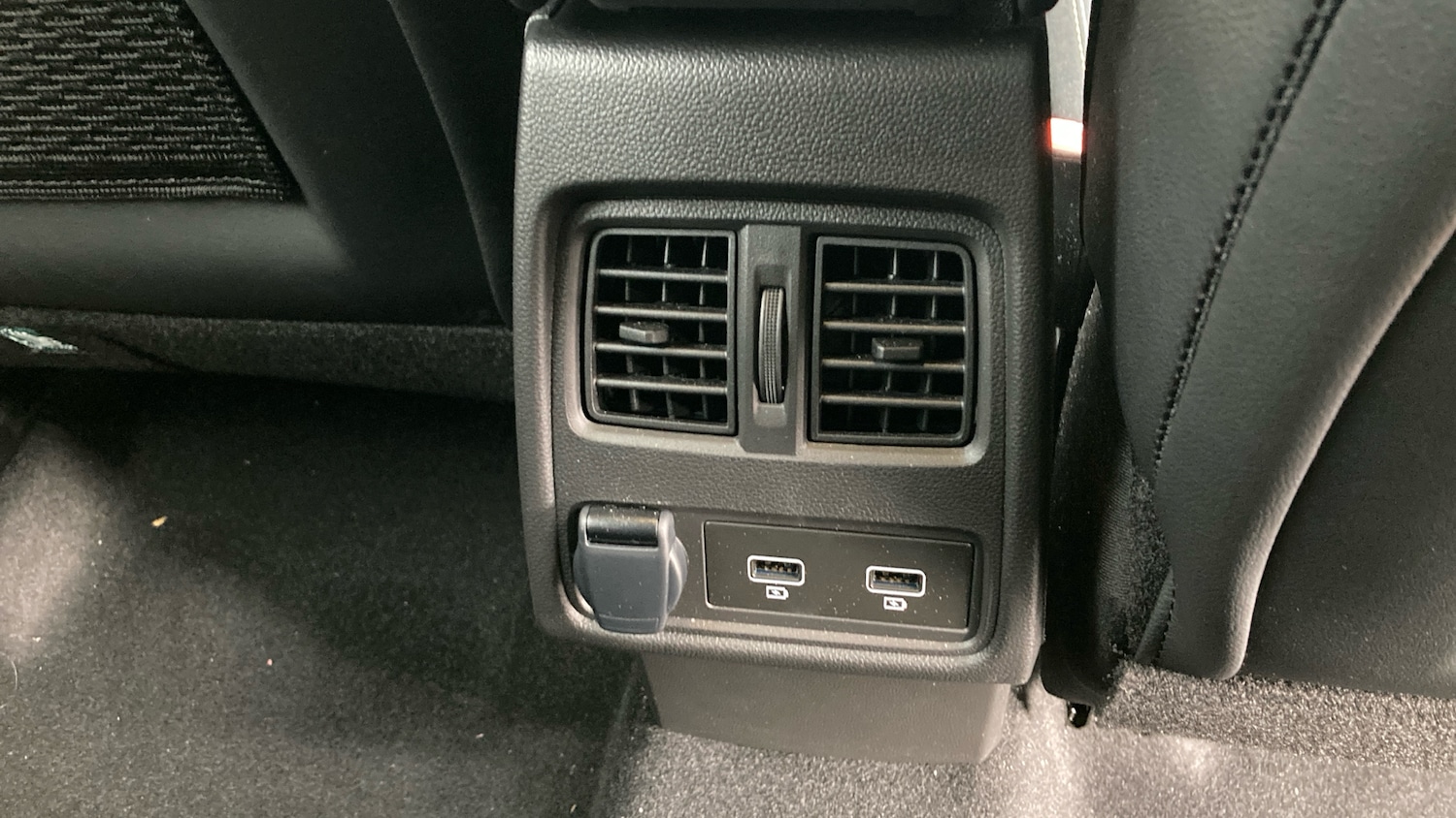 Used Renault Captur 2024 for sale - 76374030: Photo 43