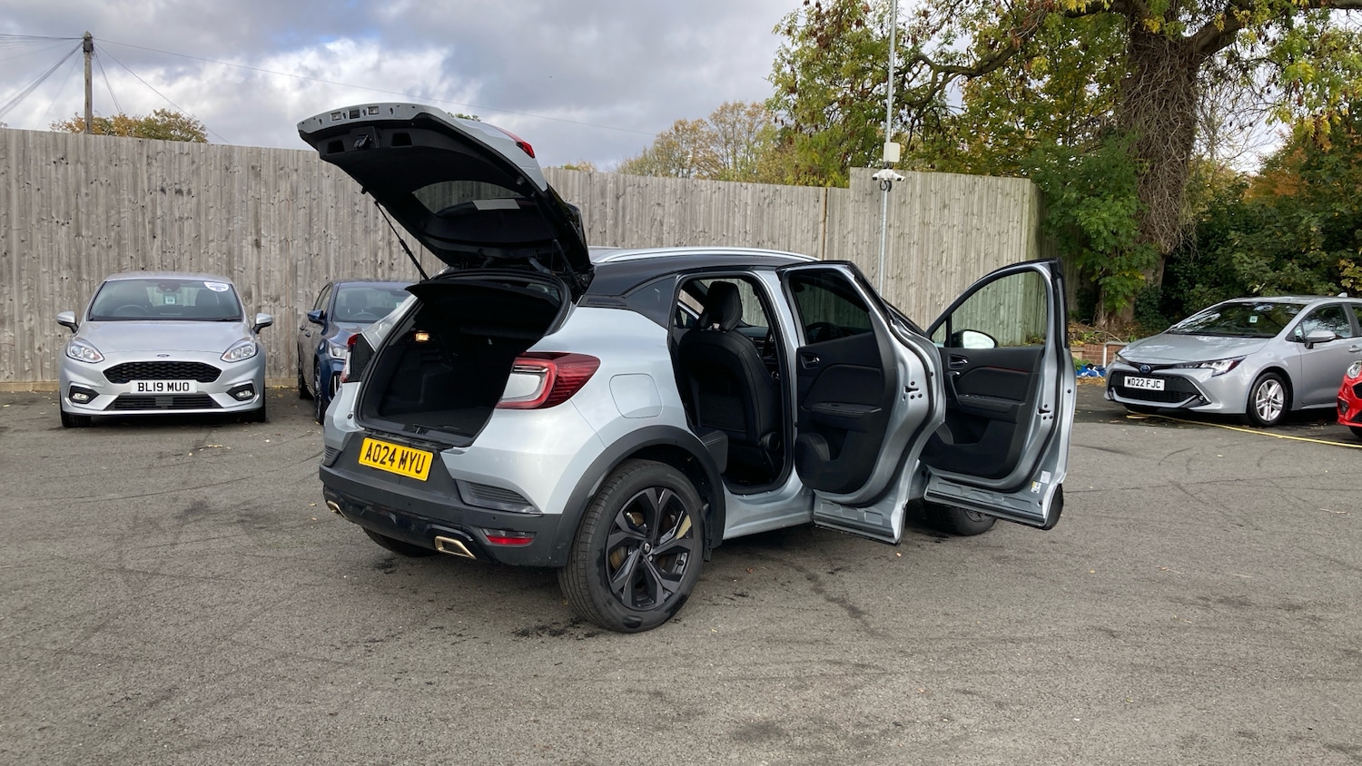 Used Renault Captur 2024 for sale - 76374030: Photo 49