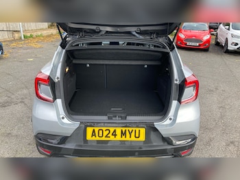 Used Renault Captur 2024 for sale - 76374030: Photo