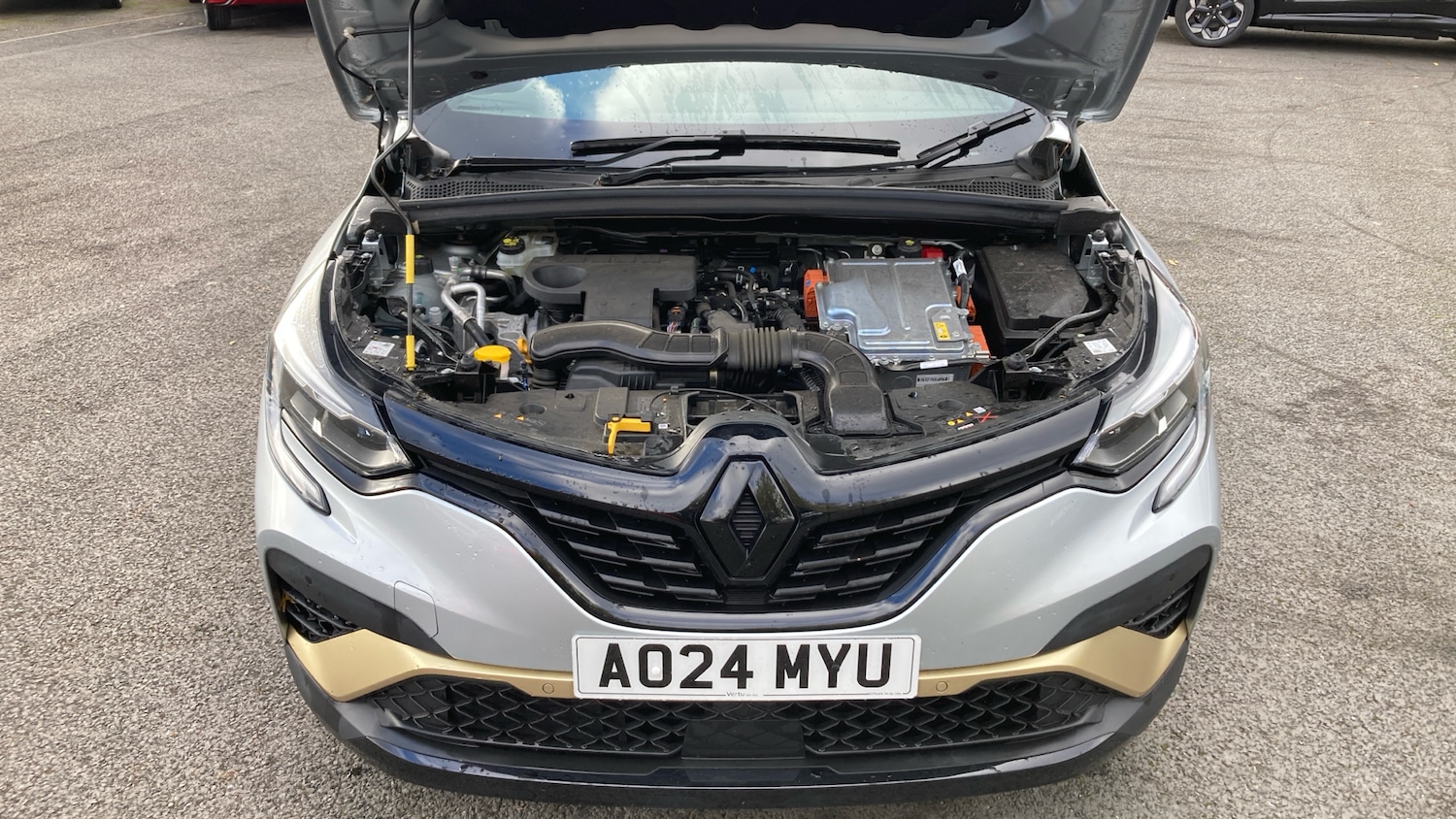 Used Renault Captur 2024 for sale - 76374030: Photo 8