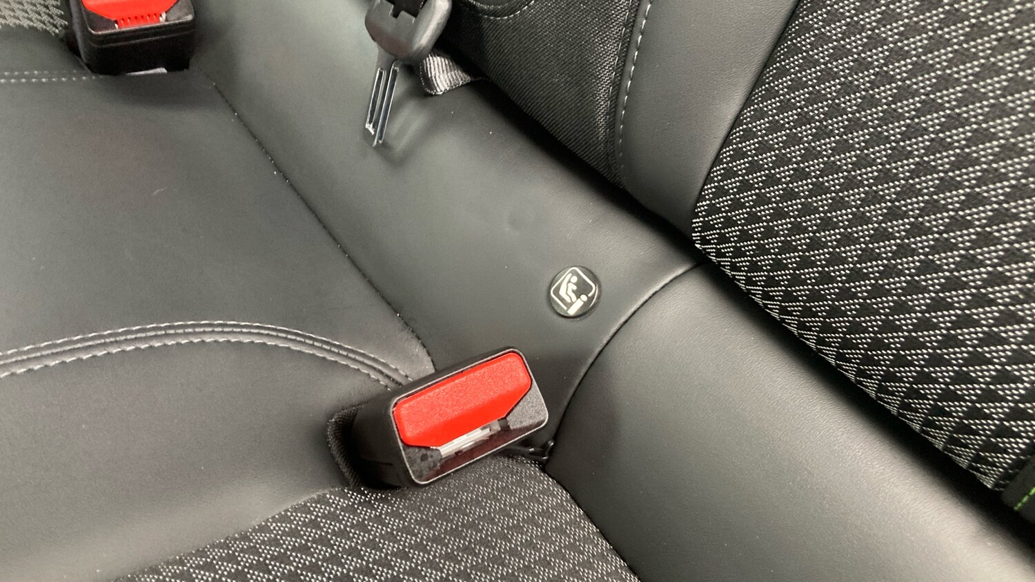 Used Peugeot 2008 2023 for sale - 77363267: Photo 17