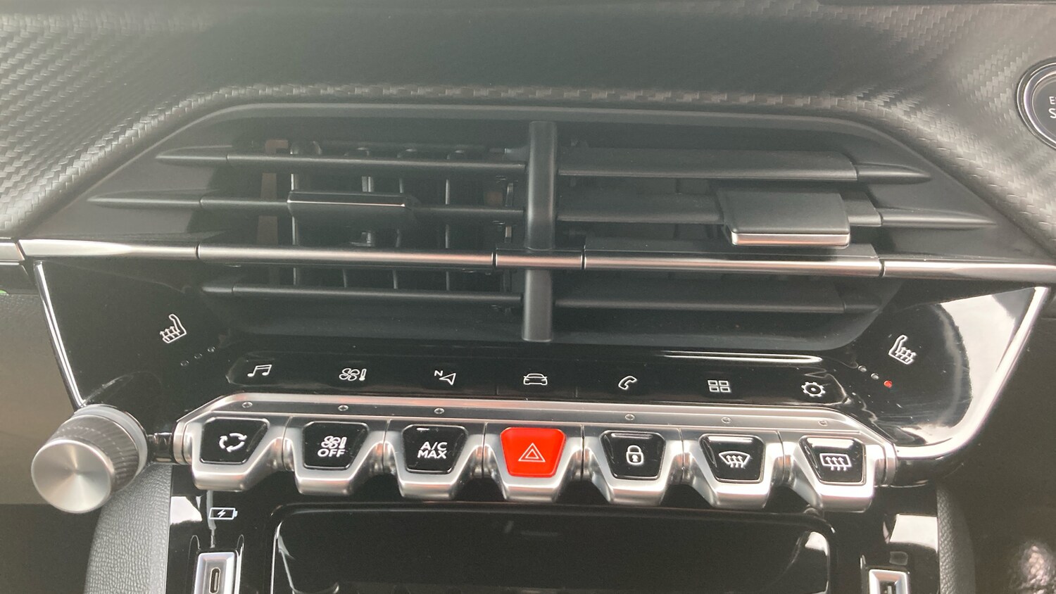 Used Peugeot 2008 2023 for sale - 77363267: Photo 22