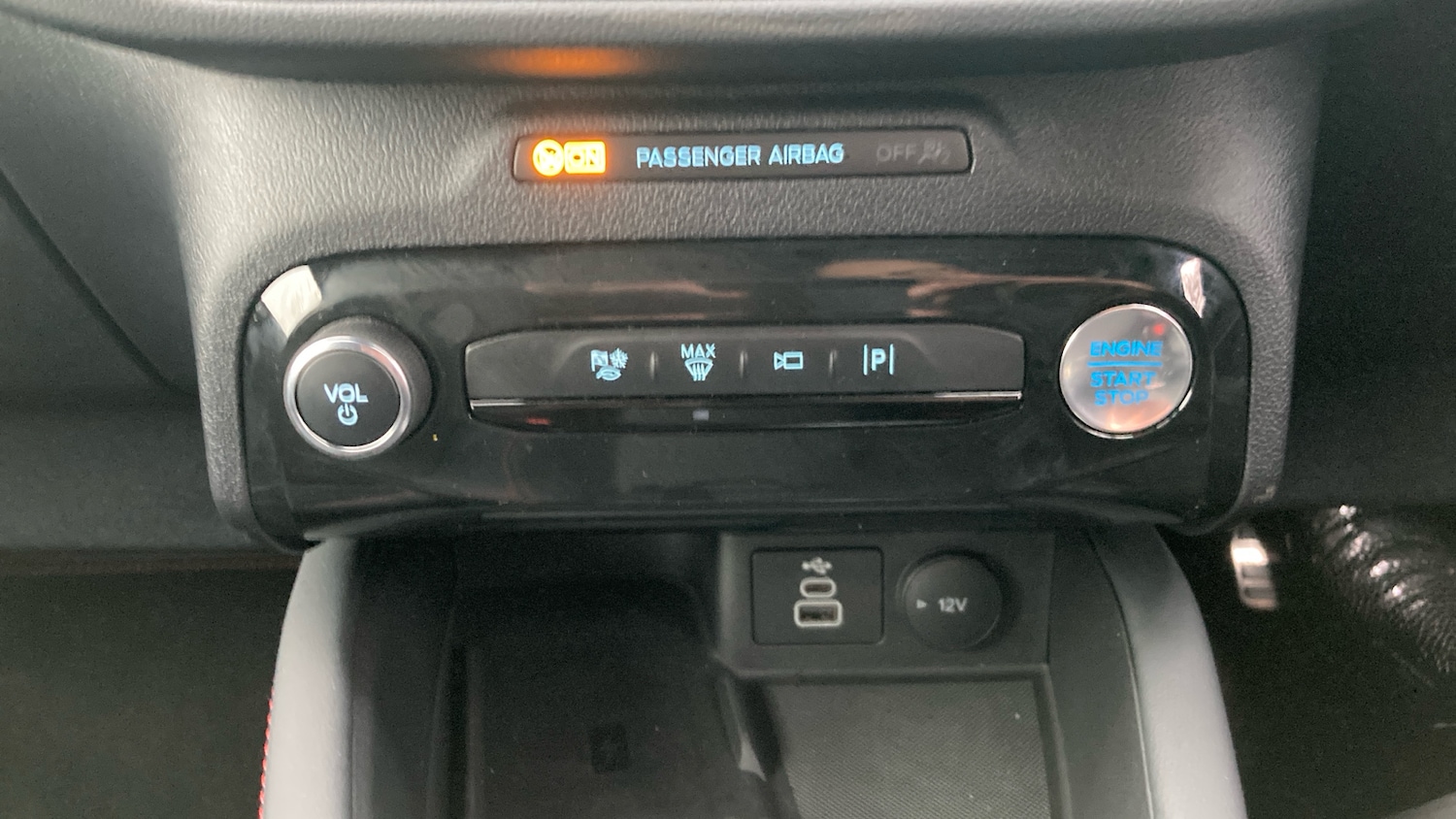 Used Ford Kuga 2025 for sale - 77380619: Photo 22