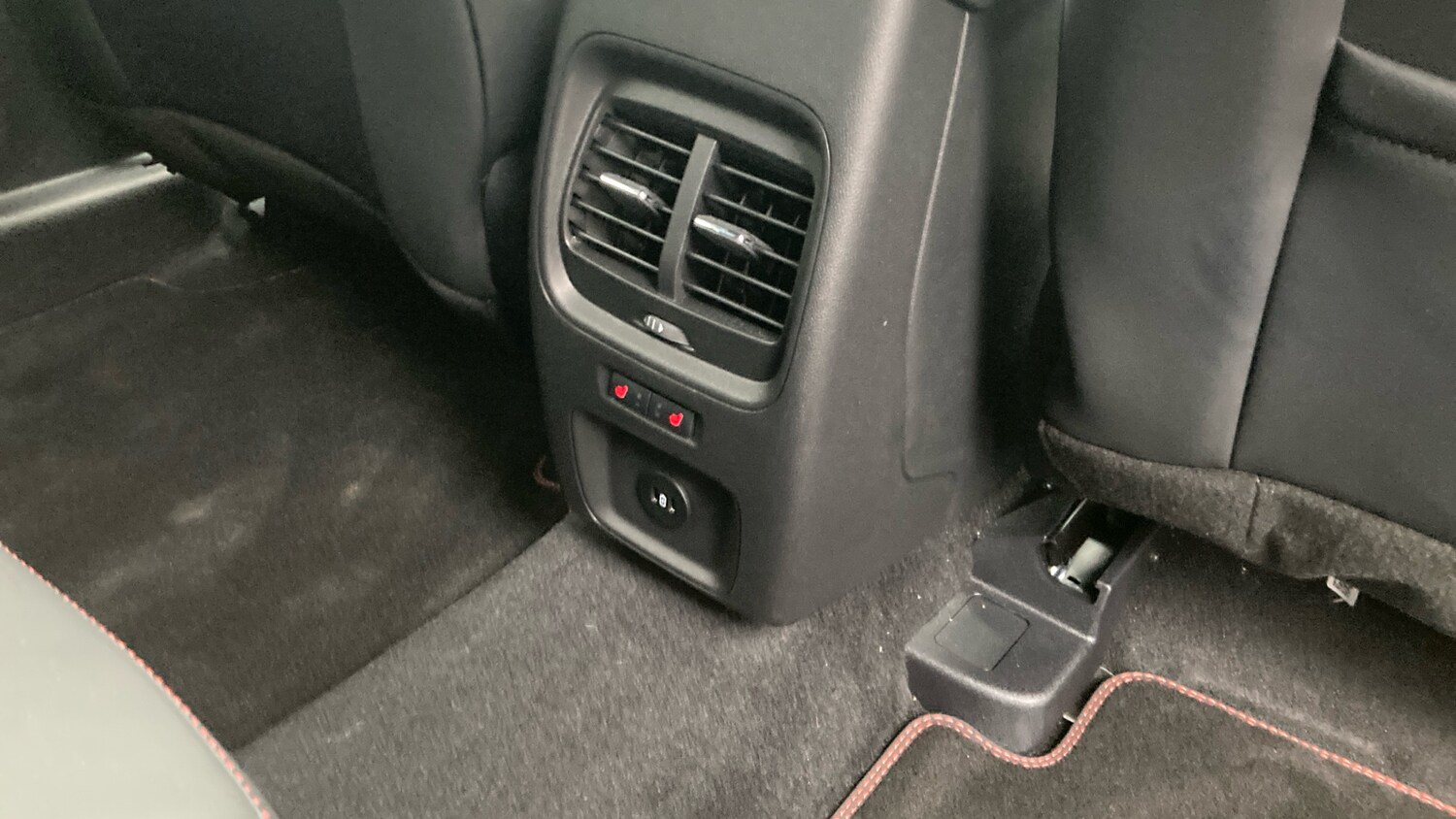 Used Ford Kuga 2025 for sale - 77380619: Photo 33