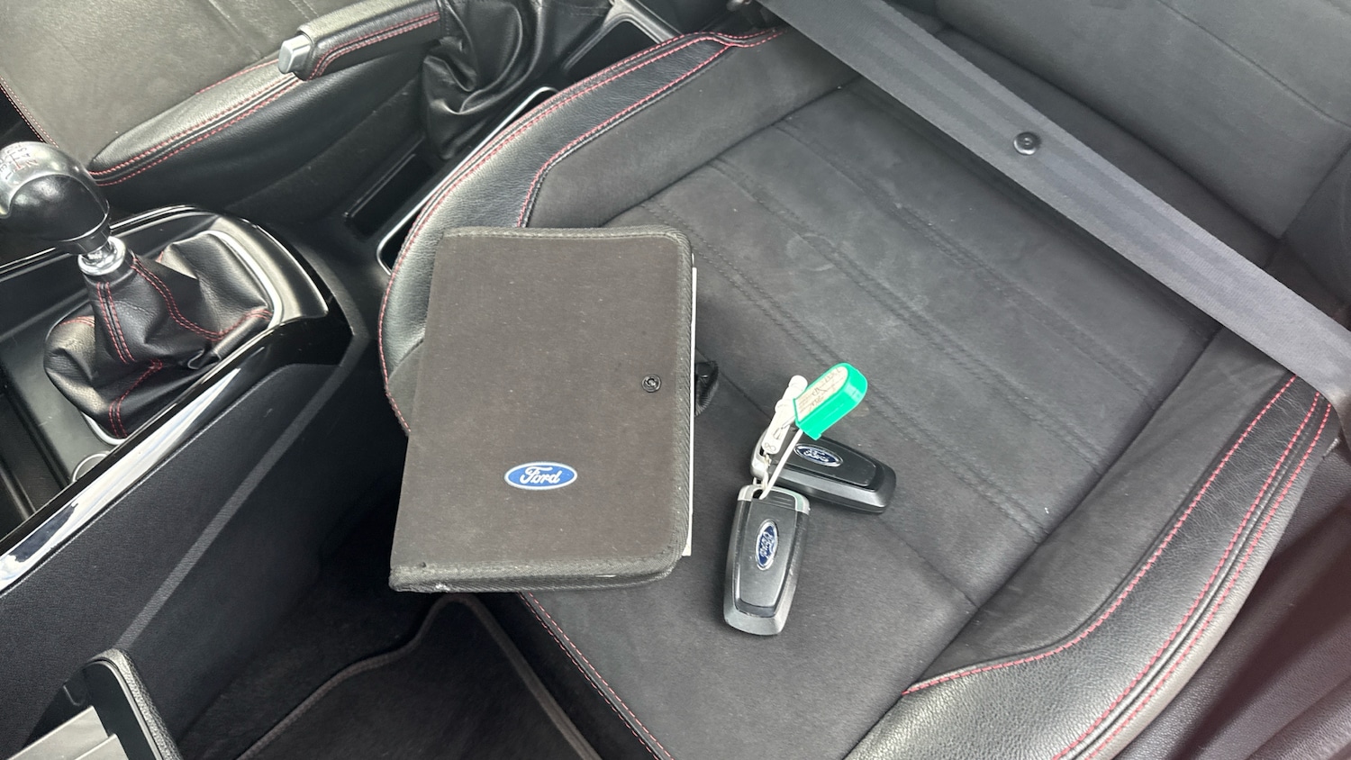 Used Ford Ecosport 2018 for sale - 76526452: Photo 19