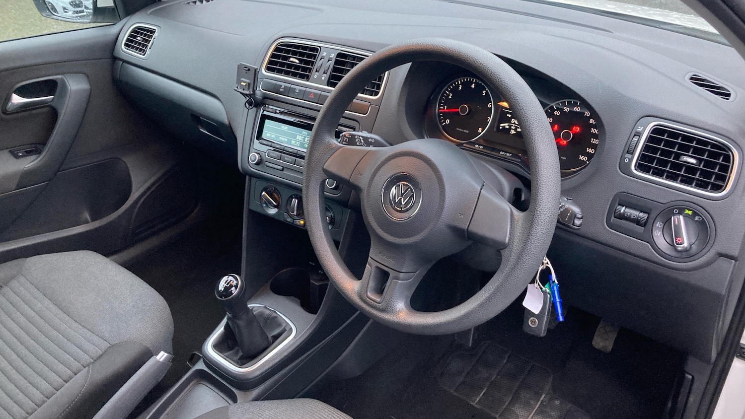 Used Volkswagen Polo 2014 for sale - 77336462: Photo 11