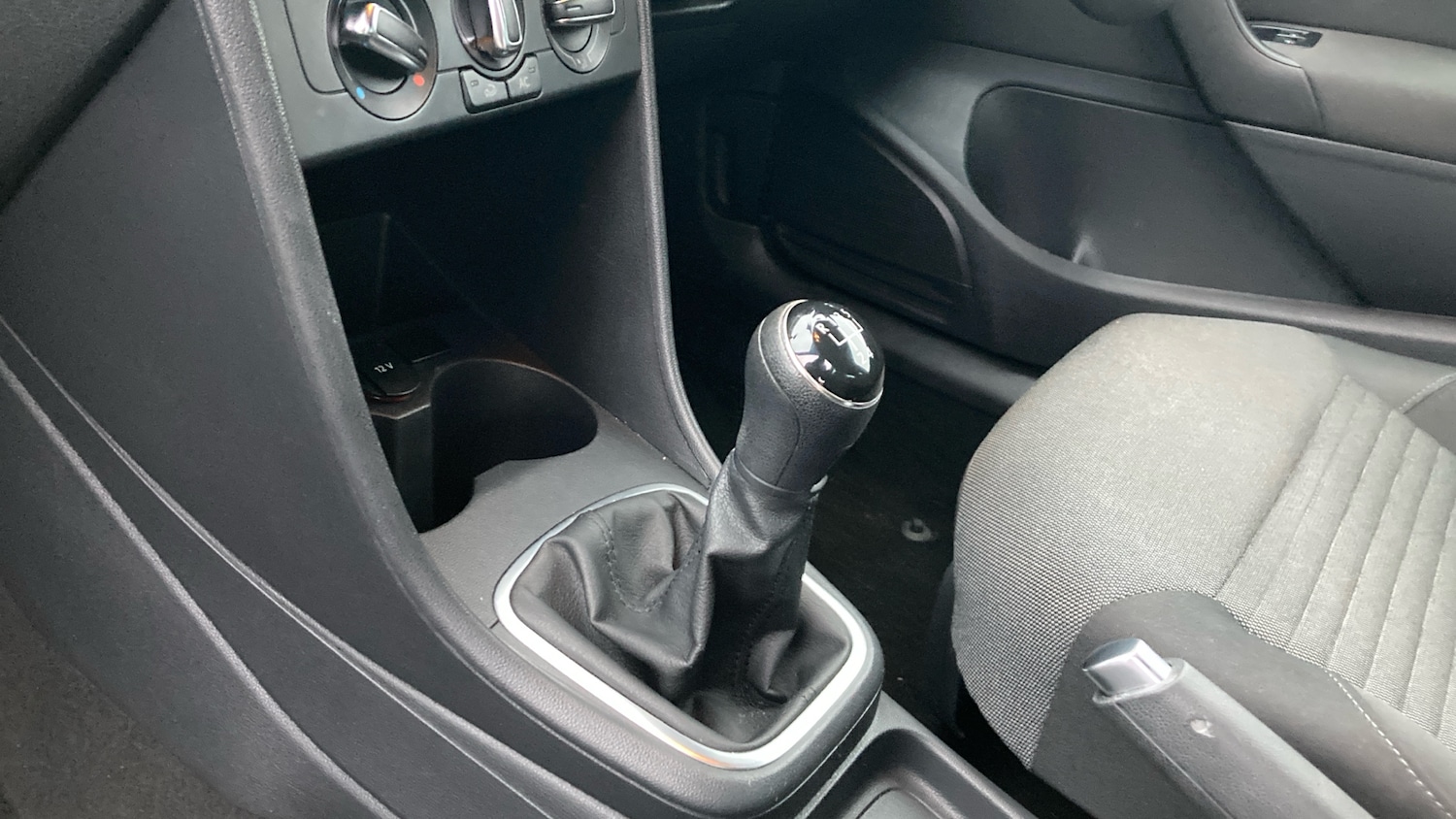 Used Volkswagen Polo 2014 for sale - 77336462: Photo 13