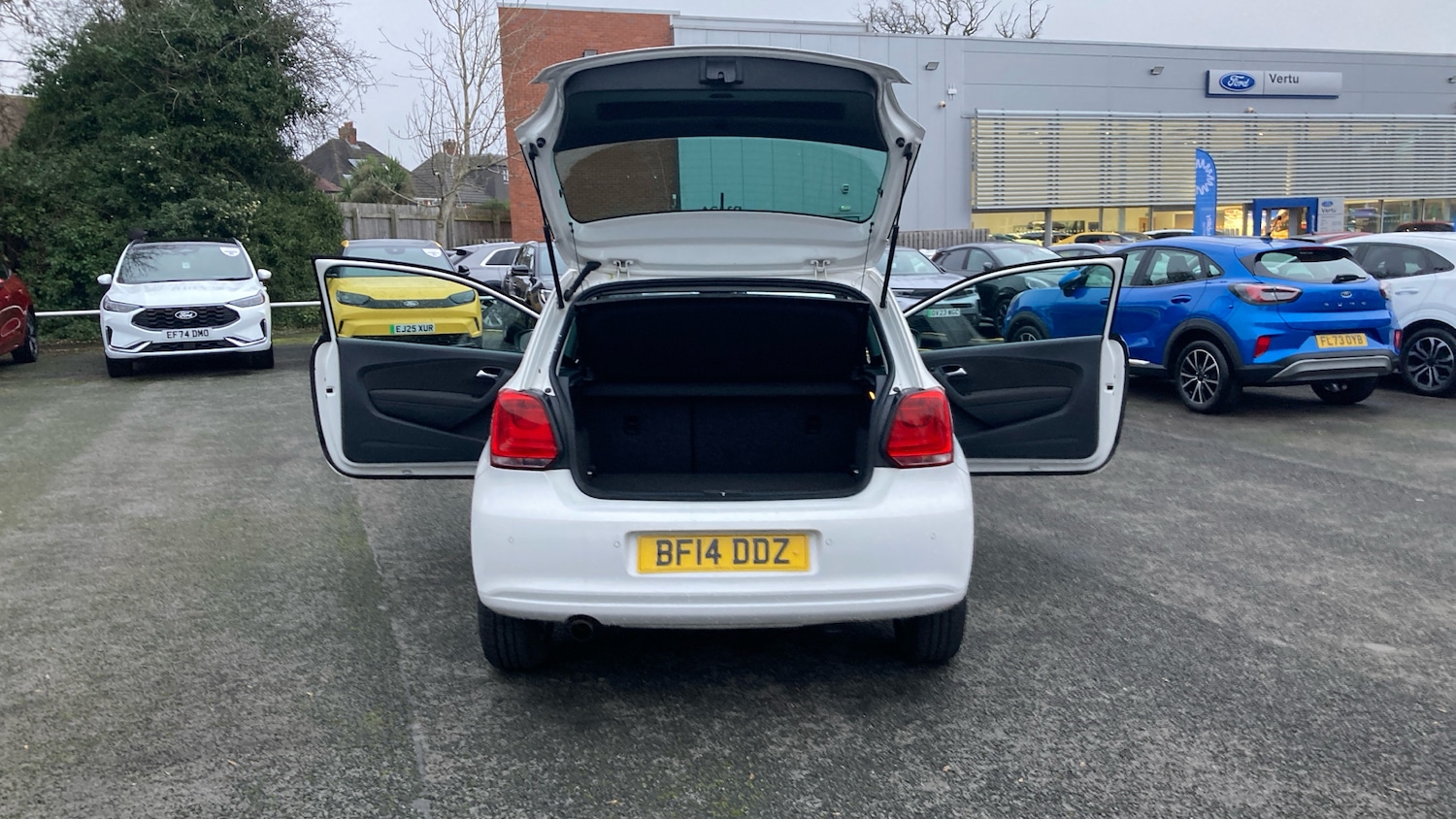 Used Volkswagen Polo 2014 for sale - 77336462: Photo 45