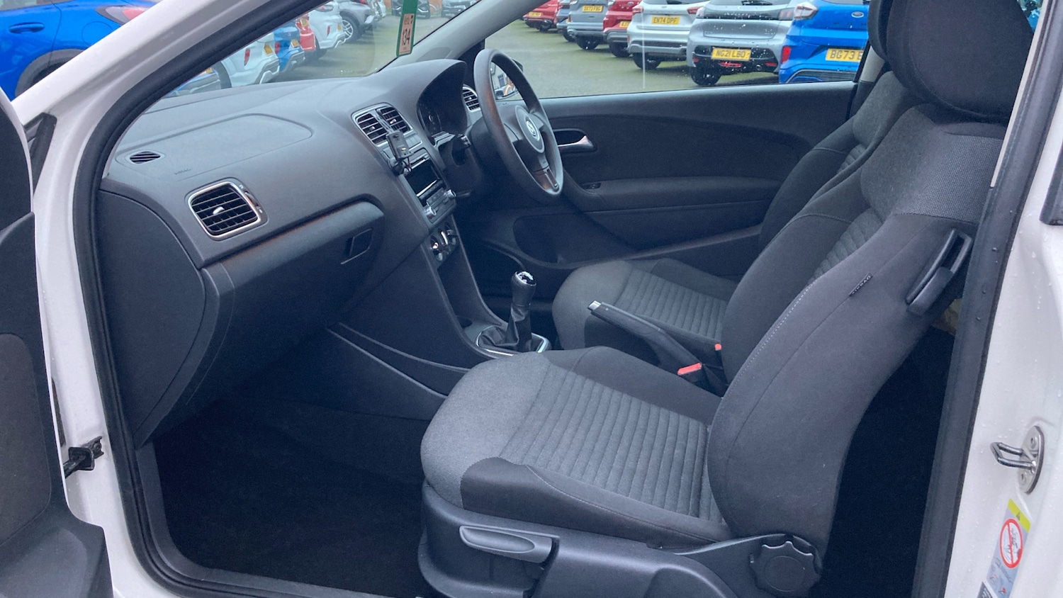 Used Volkswagen Polo 2014 for sale - 77336462: Photo 50