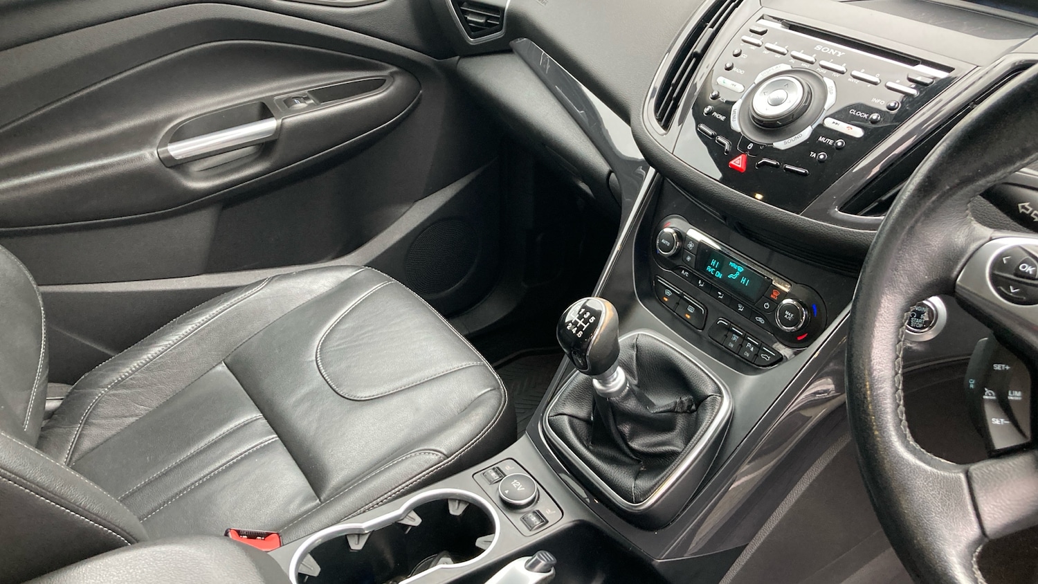 Used Ford Kuga 2014 for sale - 77416887: Photo 14