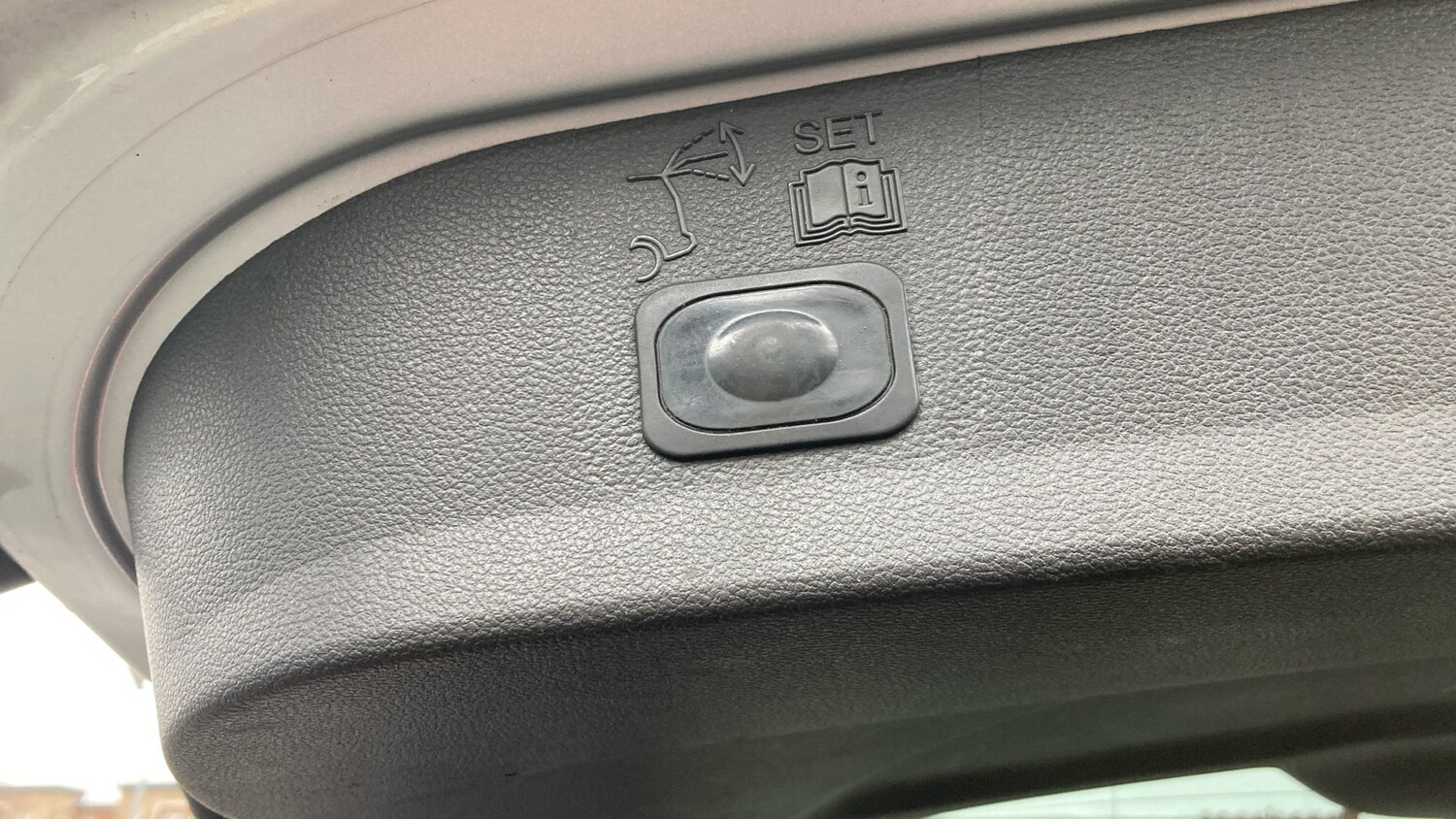 Used Ford Kuga 2014 for sale - 77416887: Photo 29