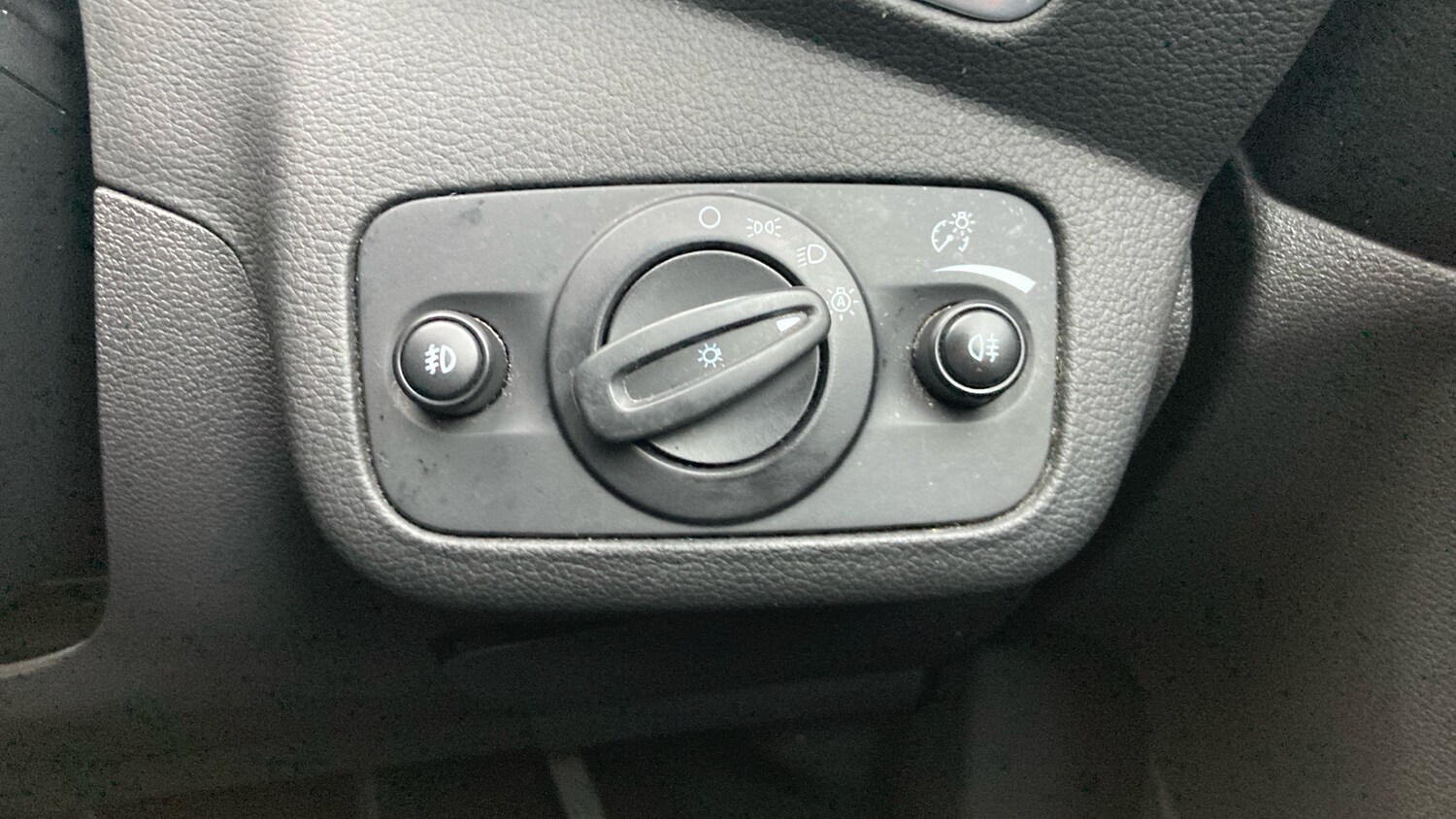 Used Ford Kuga 2014 for sale - 77416887: Photo 30