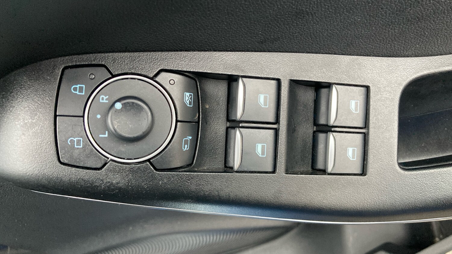 Used Ford Puma 2023 for sale - 77817869: Photo 21