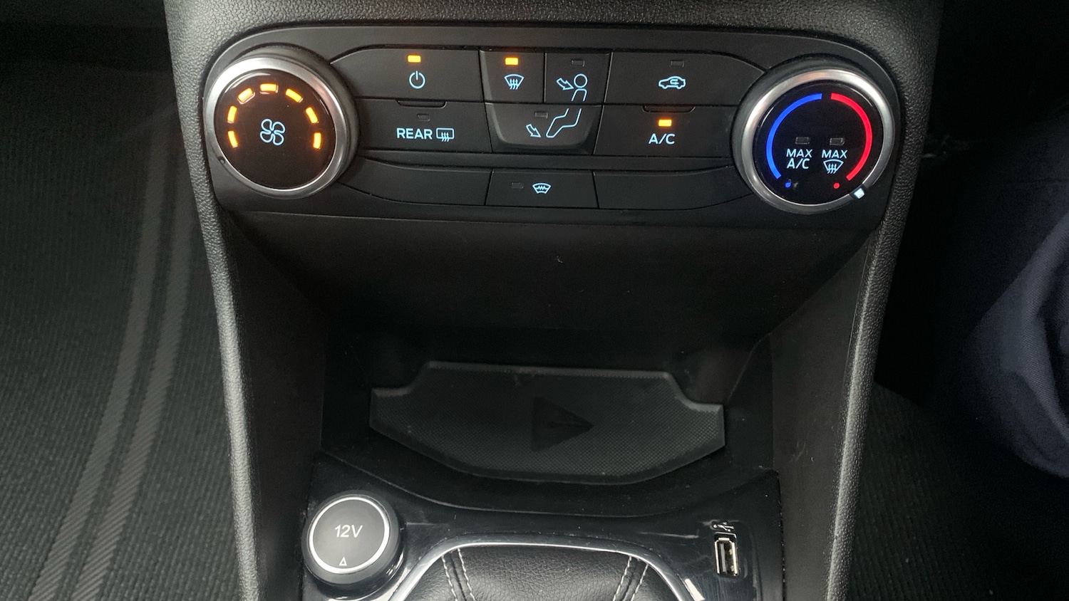 Used Ford Fiesta 2019 for sale - 76554121: Photo 30