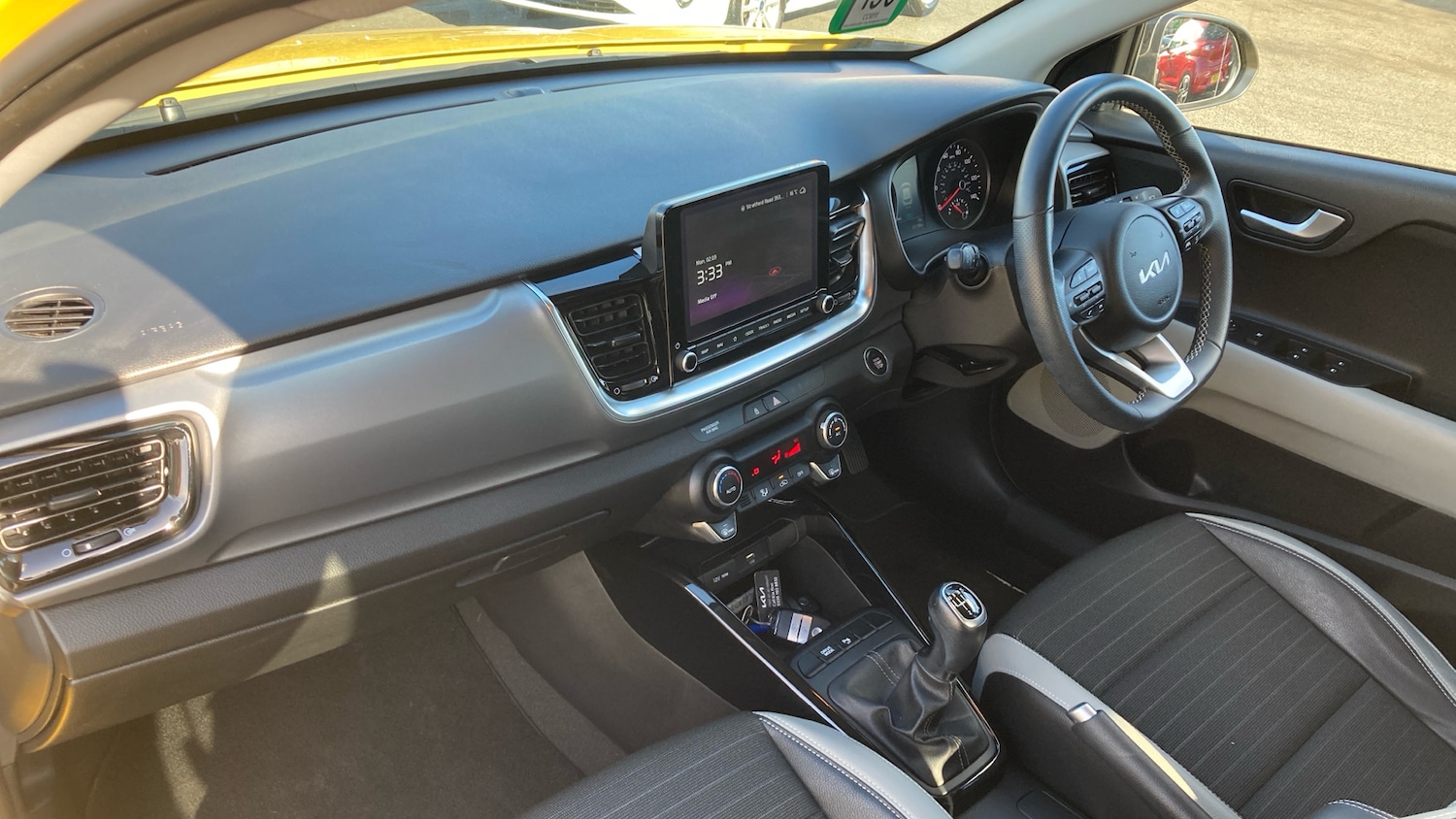 Used Kia Stonic 2022 for sale - 77776191: Photo 9