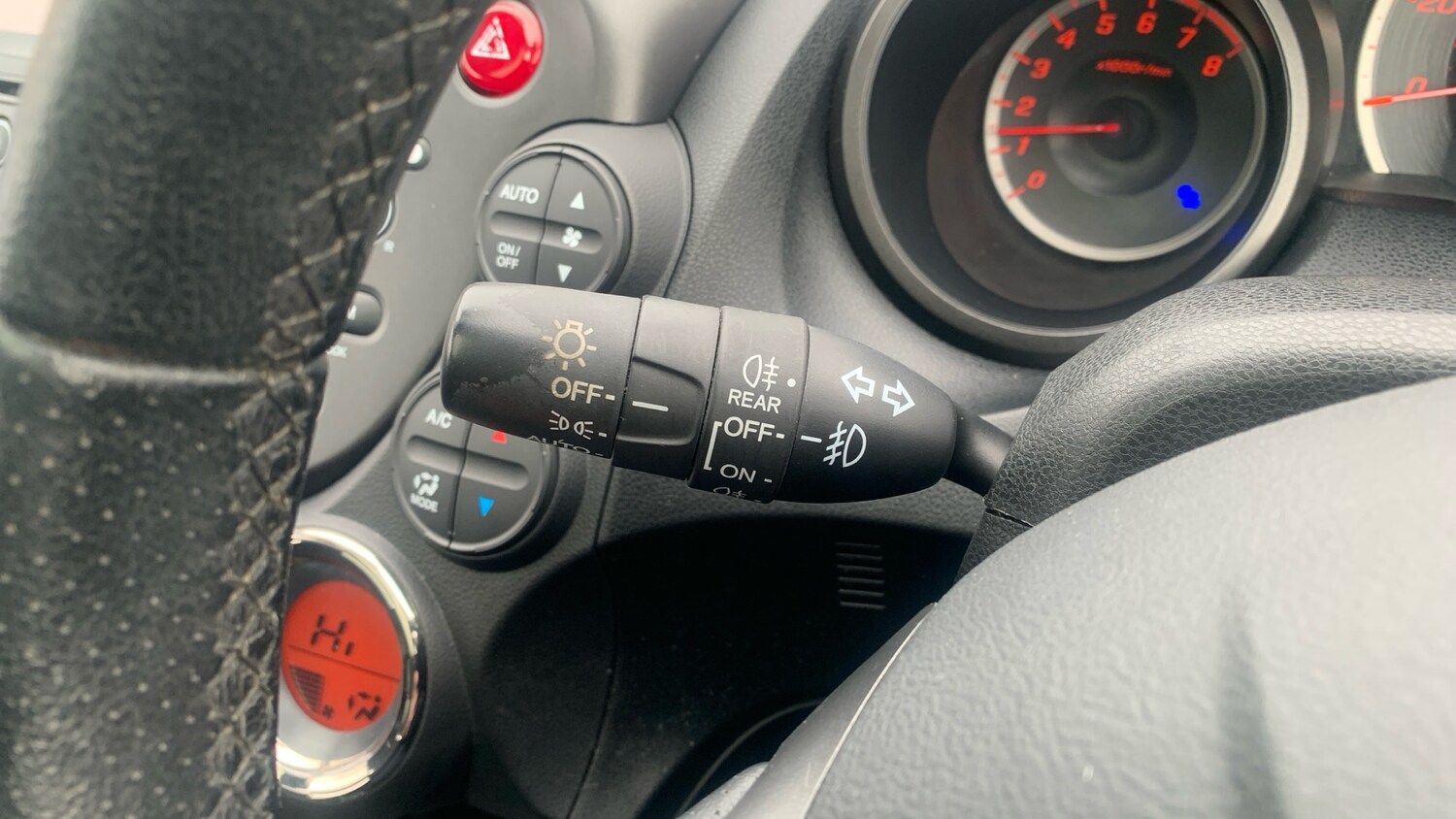 Used Honda Jazz 2015 for sale - 77742486: Photo 24