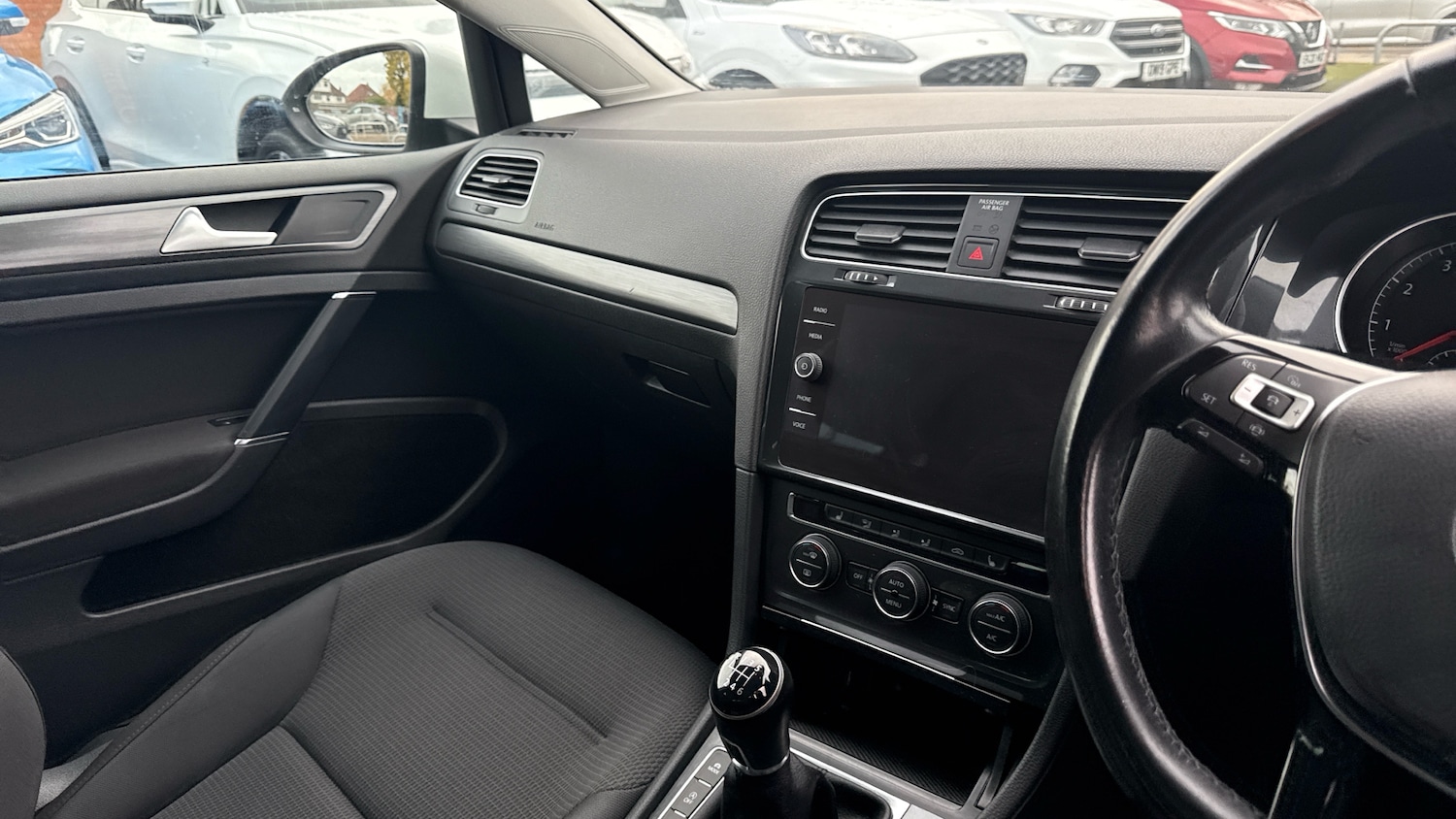 Used Volkswagen Golf 2020 for sale - 76494431: Photo 14