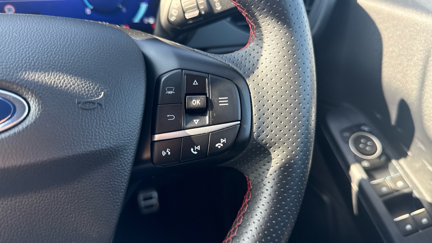 Used Ford Kuga 2021 for sale - 77758598: Photo 31