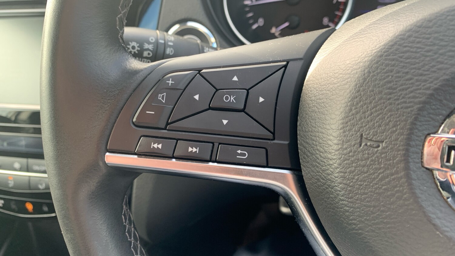 Used Nissan Qashqai 2020 for sale - 76343878: Photo 21