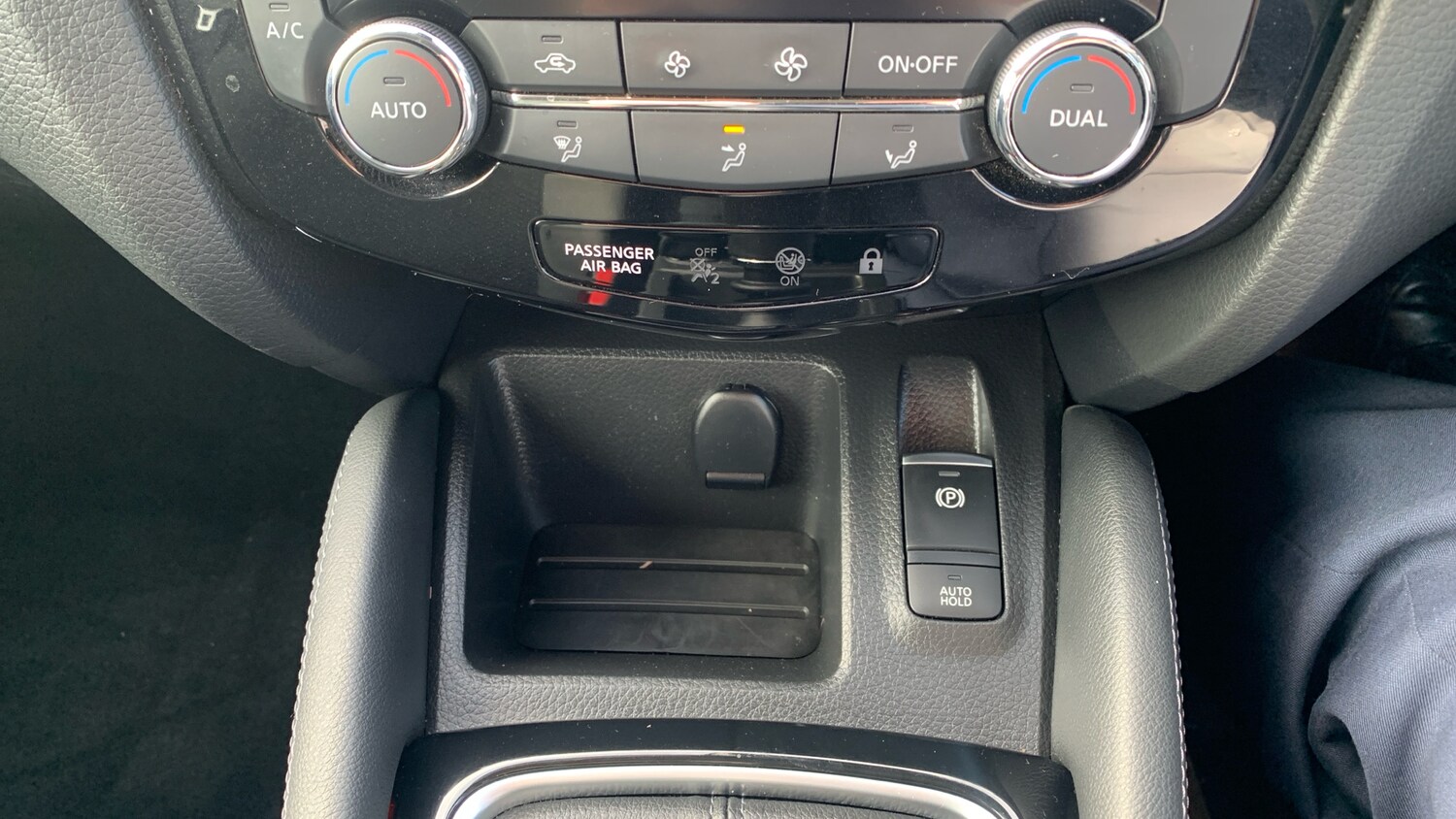 Used Nissan Qashqai 2020 for sale - 76343878: Photo 32