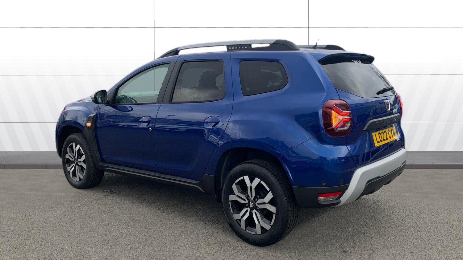 Used Dacia Duster 2022 for sale - 76504861: Photo 2