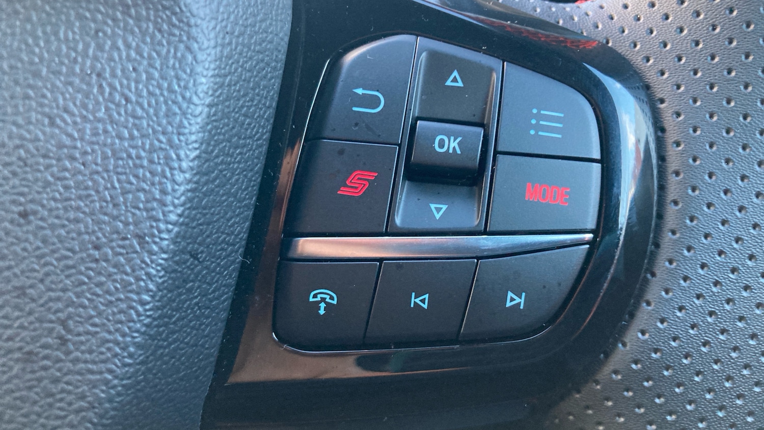 Used Ford Puma 2025 for sale - 76894391: Photo 27