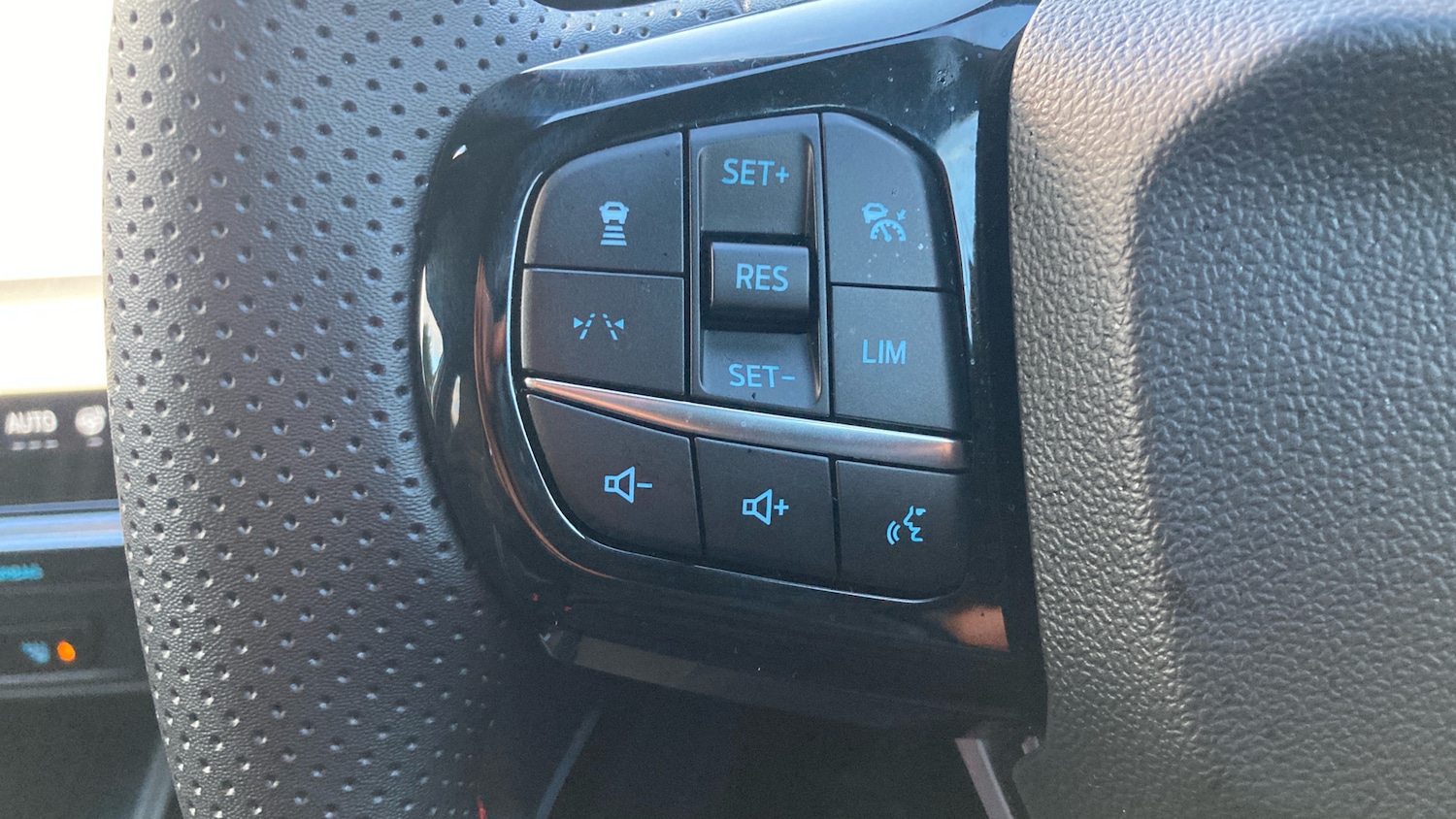 Used Ford Puma 2025 for sale - 76894391: Photo 28