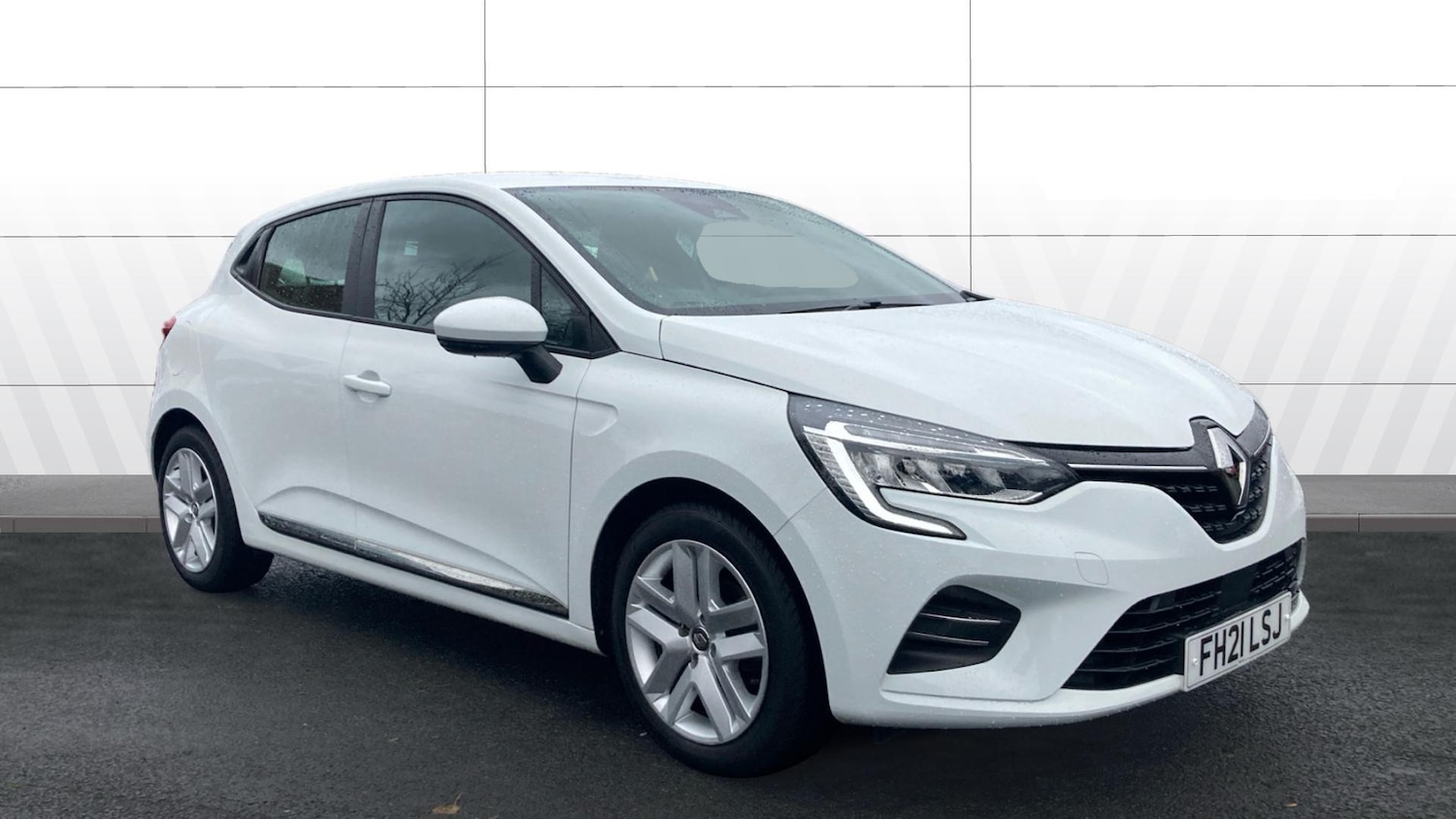 Used Renault Clio 2021 for sale - 76830551: Photo 1