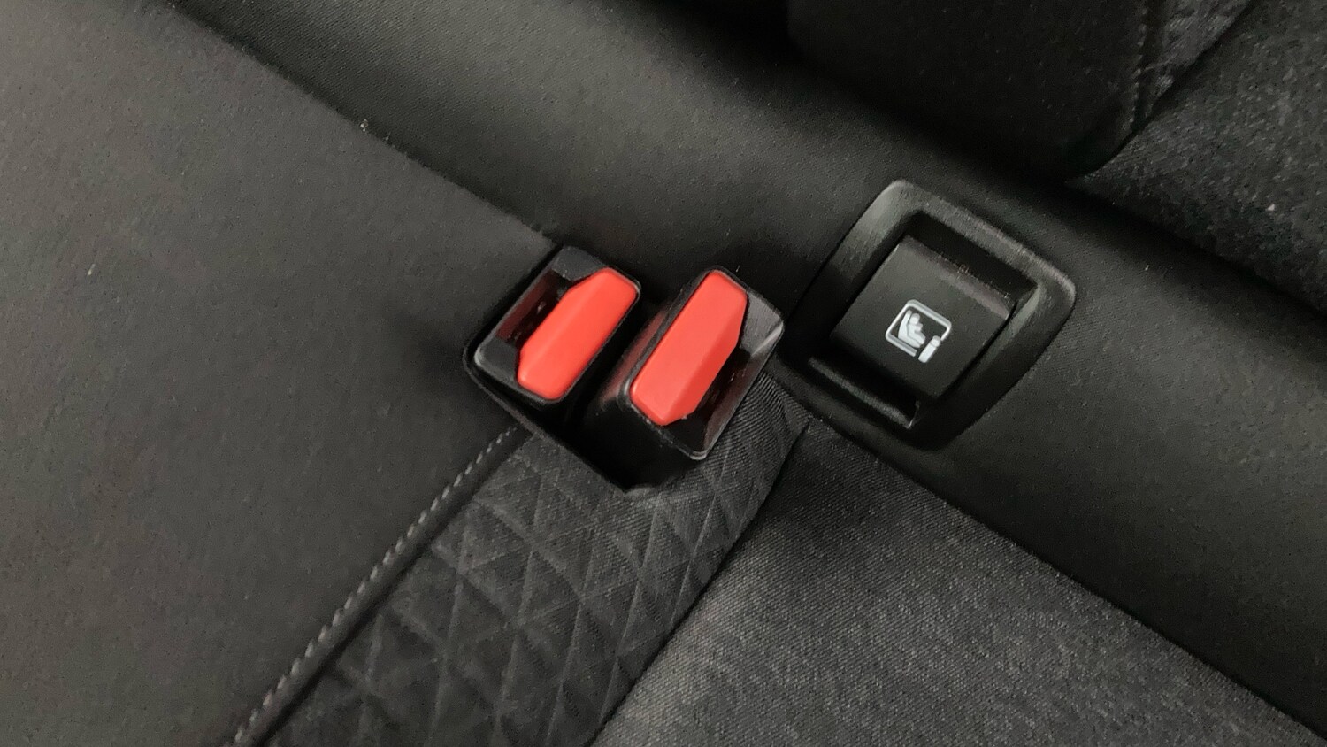 Used Renault Clio 2021 for sale - 76830551: Photo 17