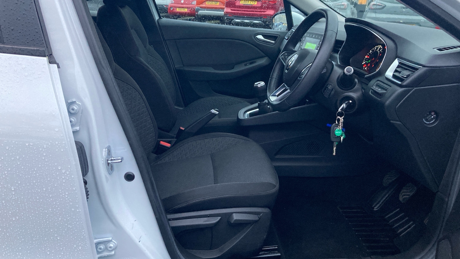 Used Renault Clio 2021 for sale - 76830551: Photo 22