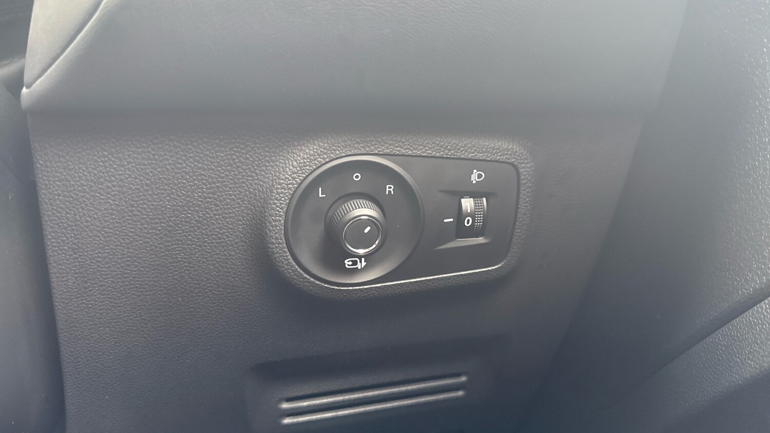 Used MG MG ZS 2023 for sale - 77687936: Photo 30