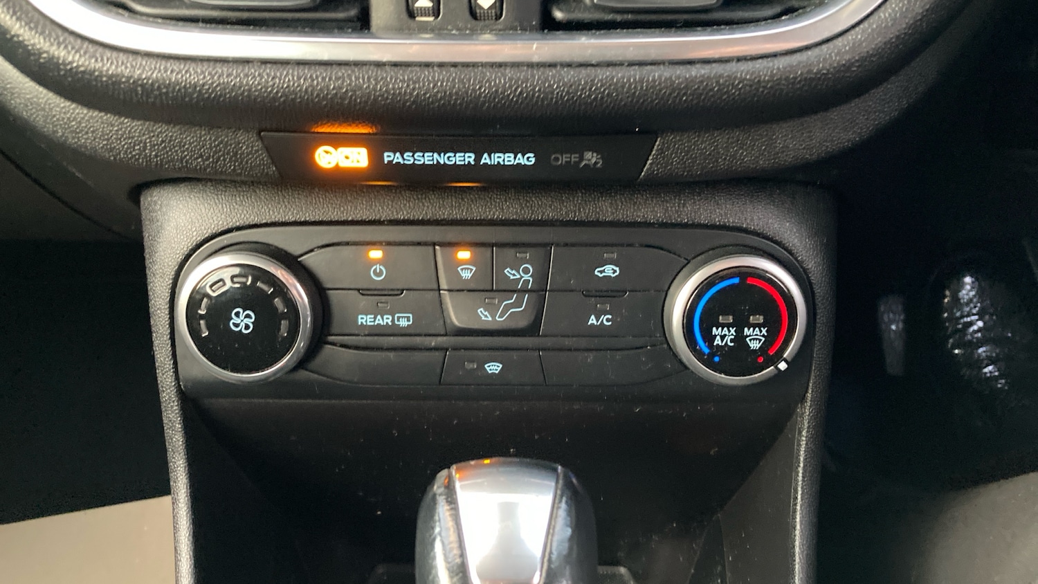 Used Ford Fiesta 2017 for sale - 76637574: Photo 21