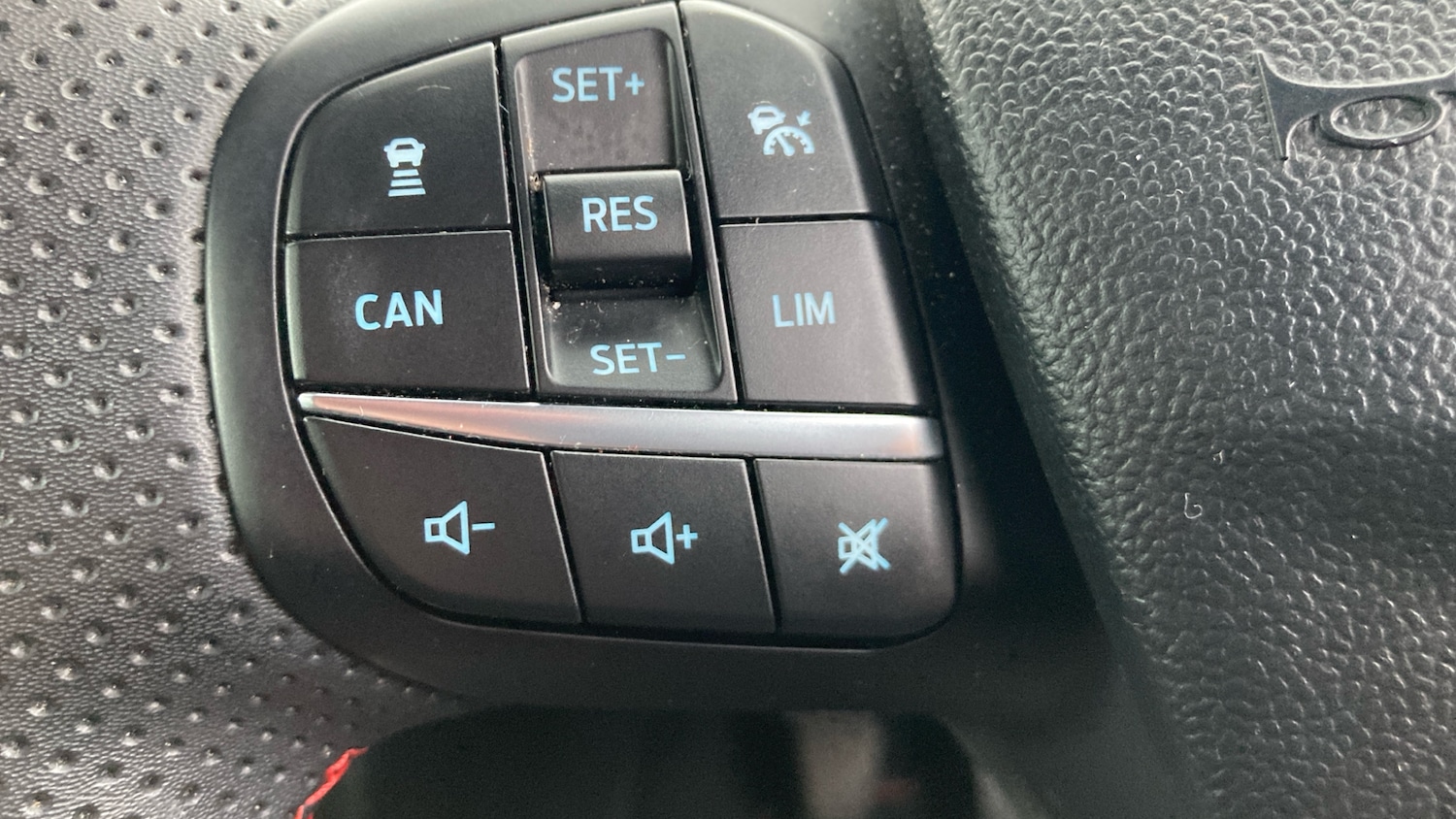 Used Ford Puma 2023 for sale - 76461739: Photo 24