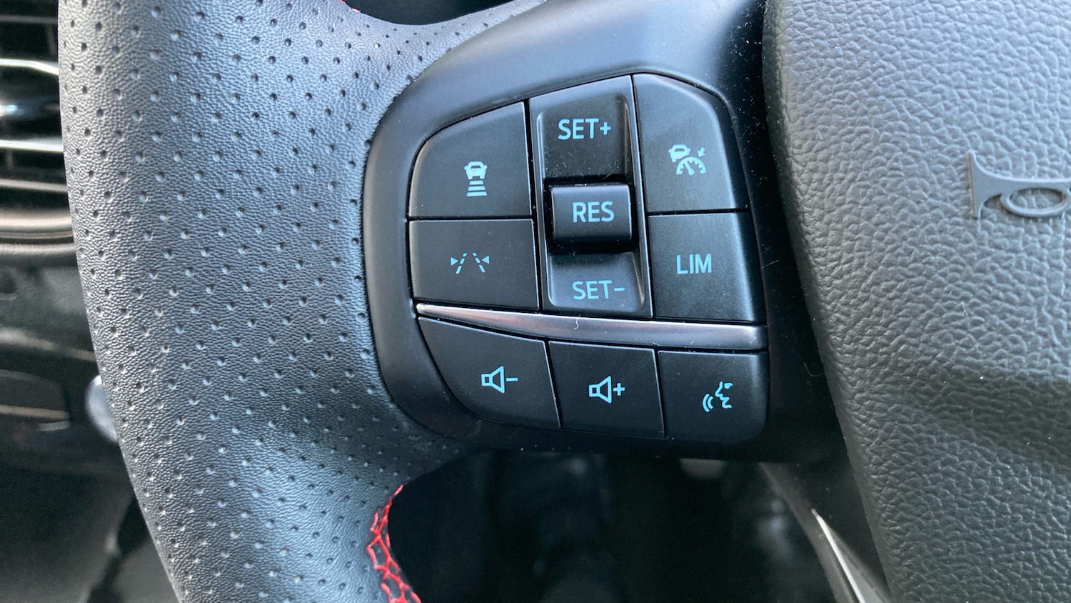 Used Ford Kuga 2024 for sale - 77186761: Photo 40