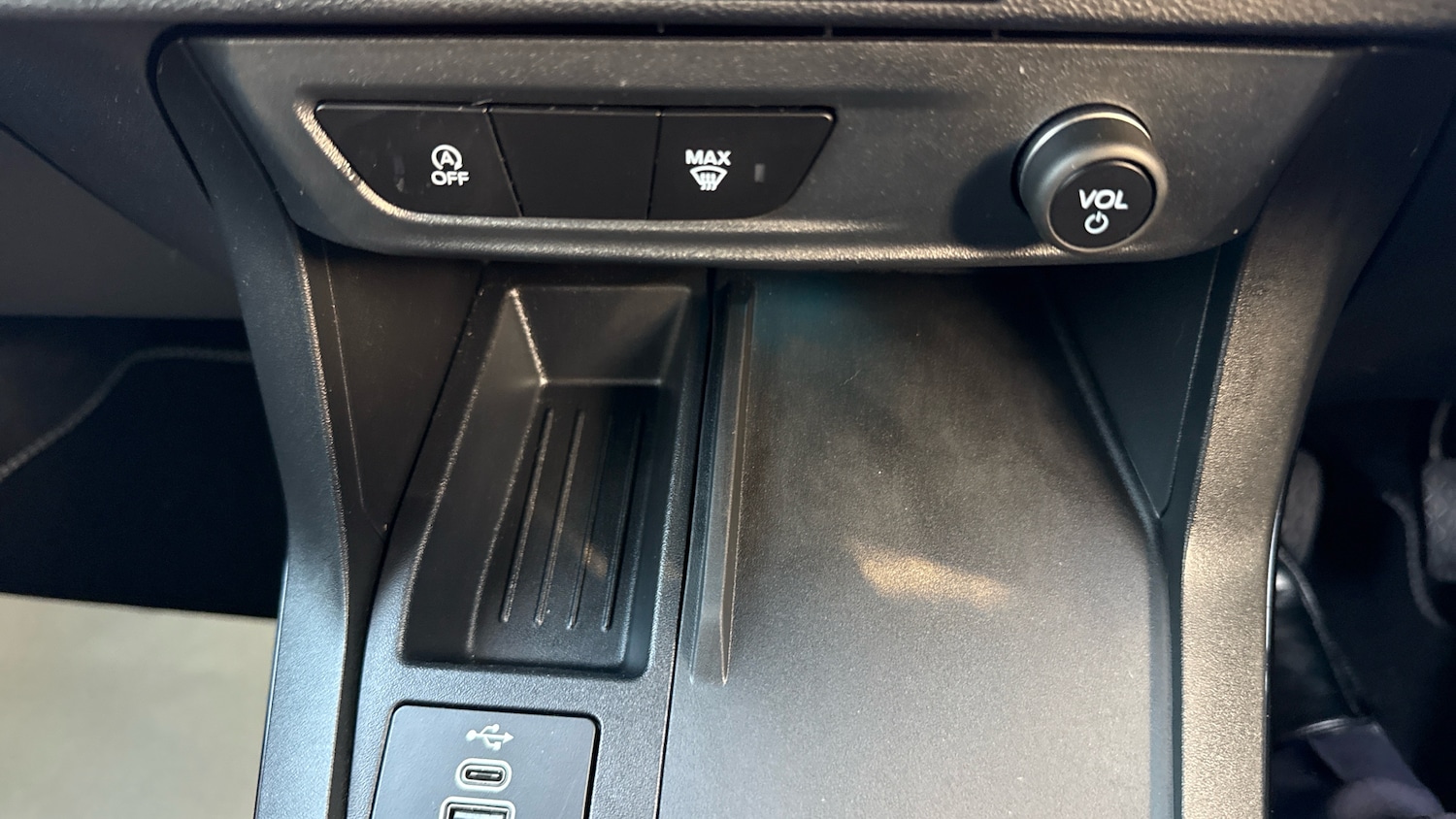 Used Ford Puma 2024 for sale - 77046173: Photo 44