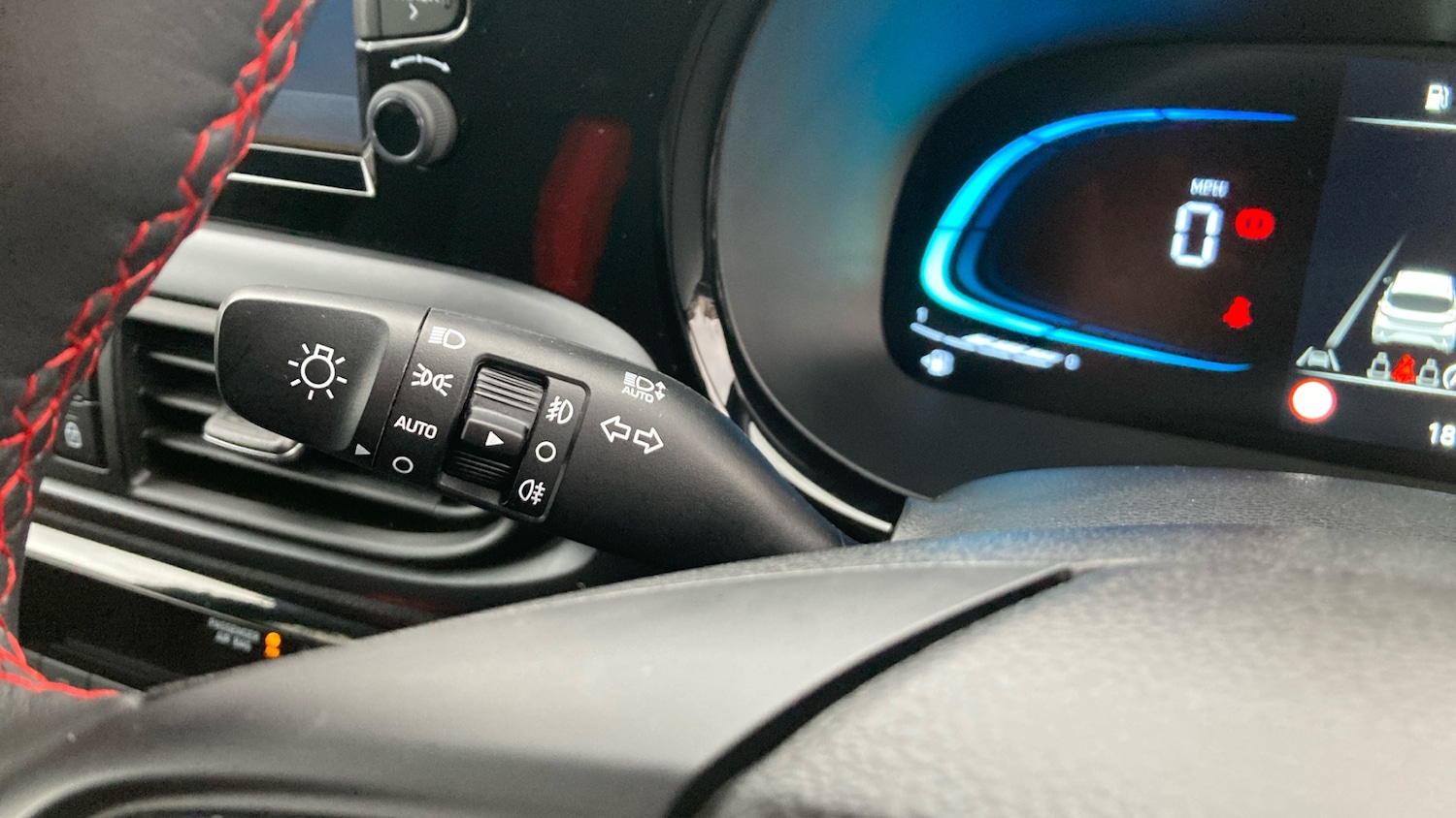 Used Hyundai i10 2024 for sale - 77416889: Photo 26