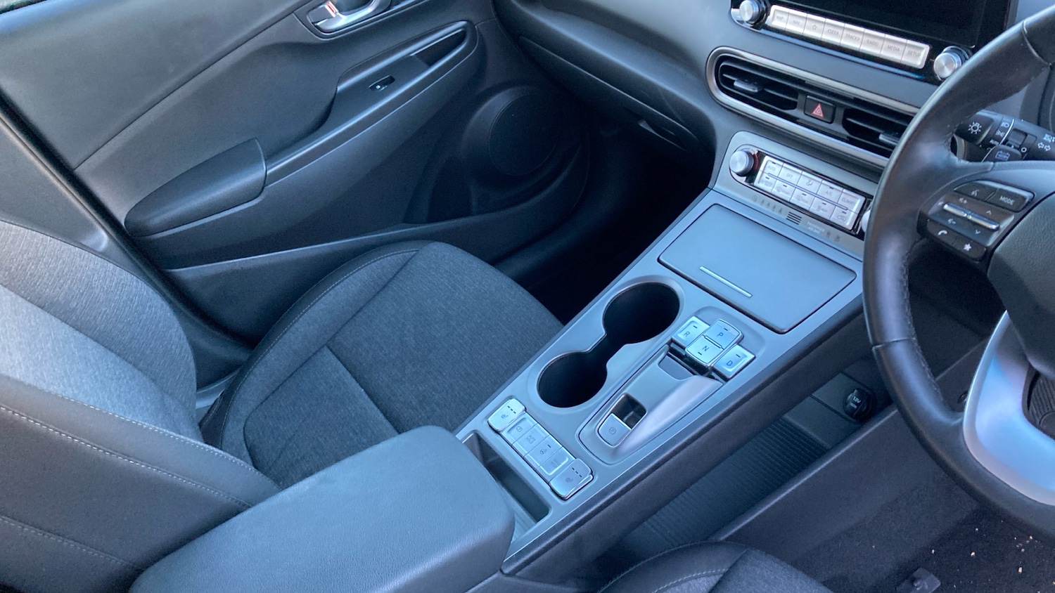 Used Hyundai KONA 2022 for sale - 76817440: Photo 14