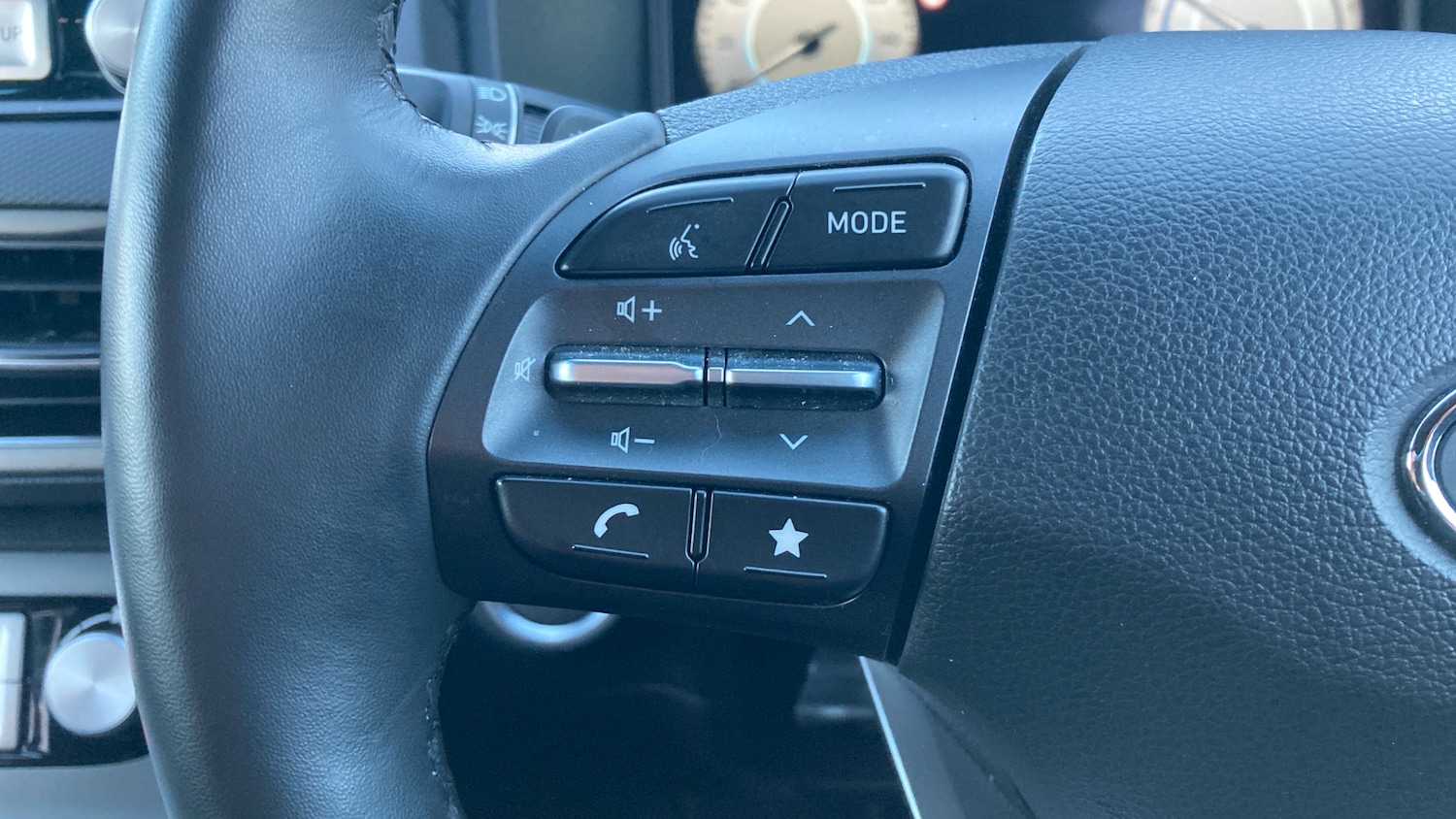 Used Hyundai KONA 2022 for sale - 76817440: Photo 24