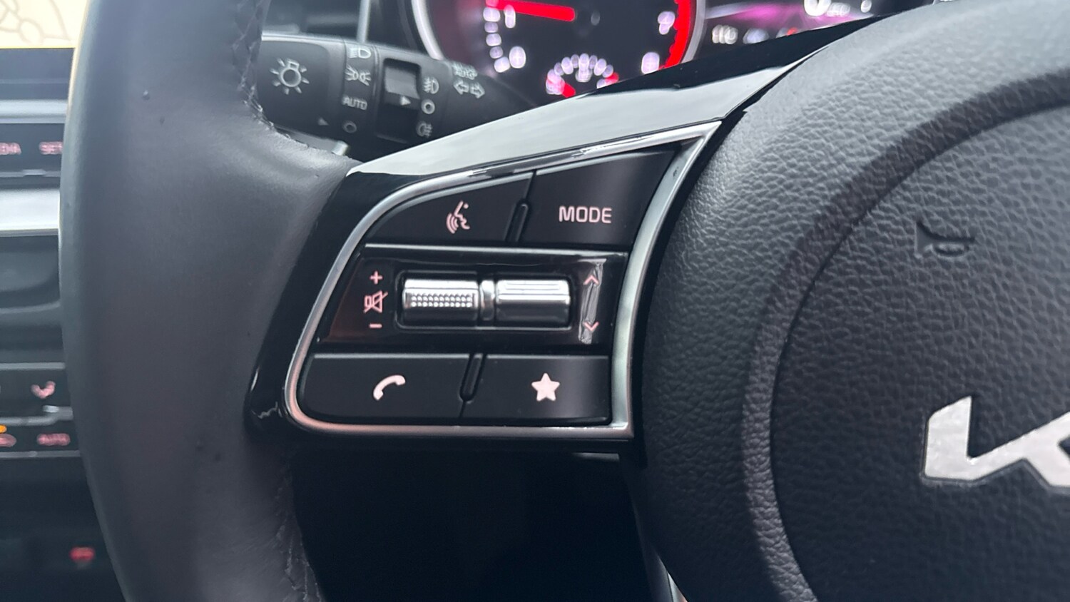 Used Kia Ceed 2023 for sale - 77487025: Photo 25