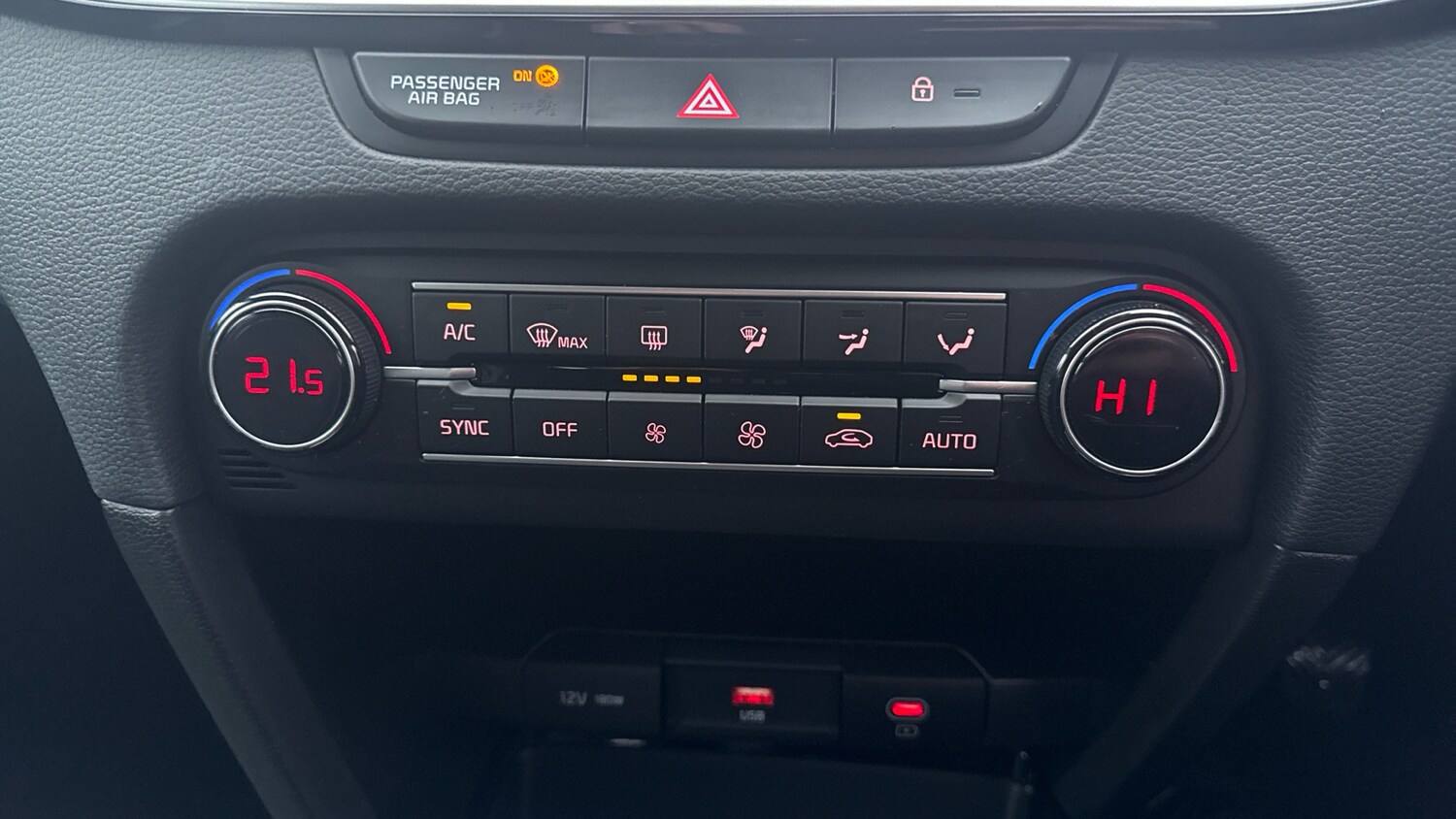 Used Kia Ceed 2023 for sale - 77487025: Photo 29