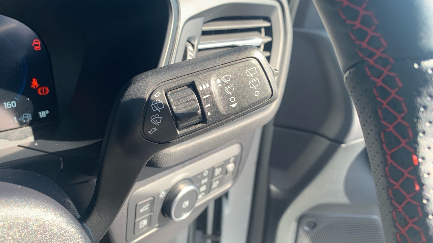 Used Ford Kuga 2025 for sale - 78168693: Photo 23