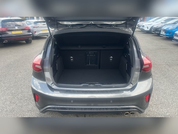 Used Ford Focus 2023 for sale - 78408796: Photo