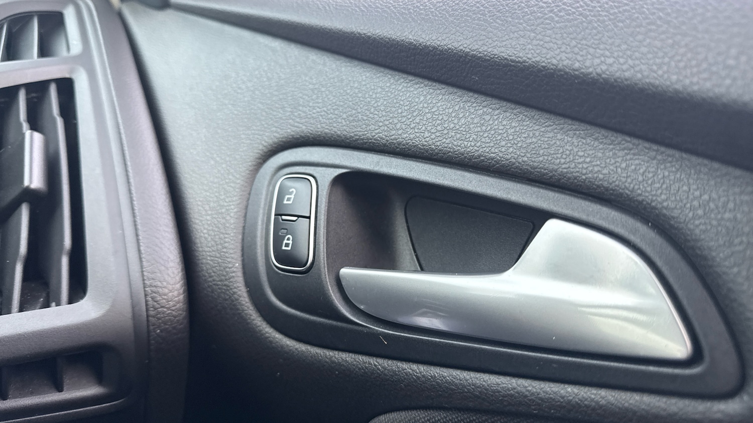 Used Ford Focus 2017 for sale - 76941249: Photo 38