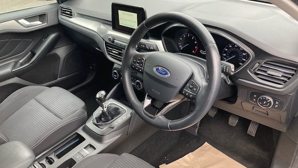 Used Ford Focus 2018 for sale - 76100863: Photo 11