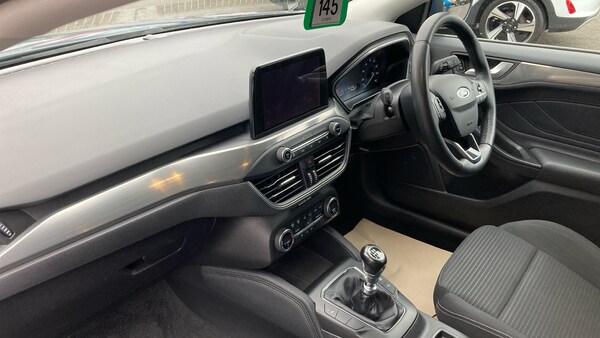 Used Ford Focus 2018 for sale - 76100863: Photo 9