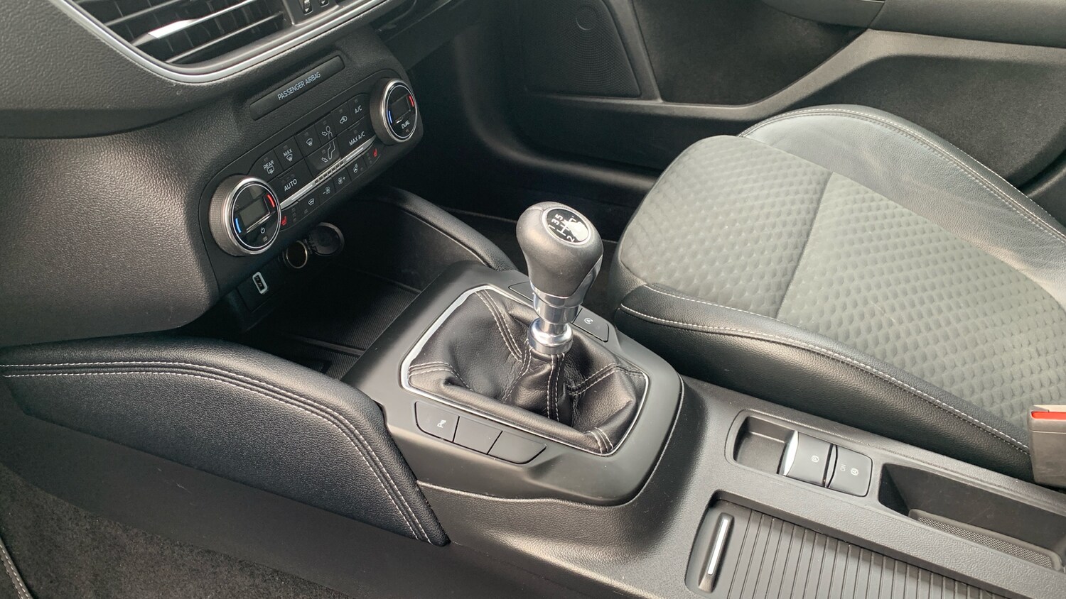 Used Ford Focus 2020 for sale - 76298884: Photo 13