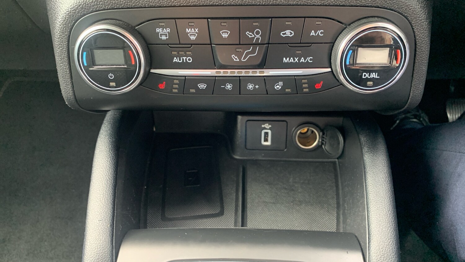 Used Ford Focus 2020 for sale - 76298884: Photo 33